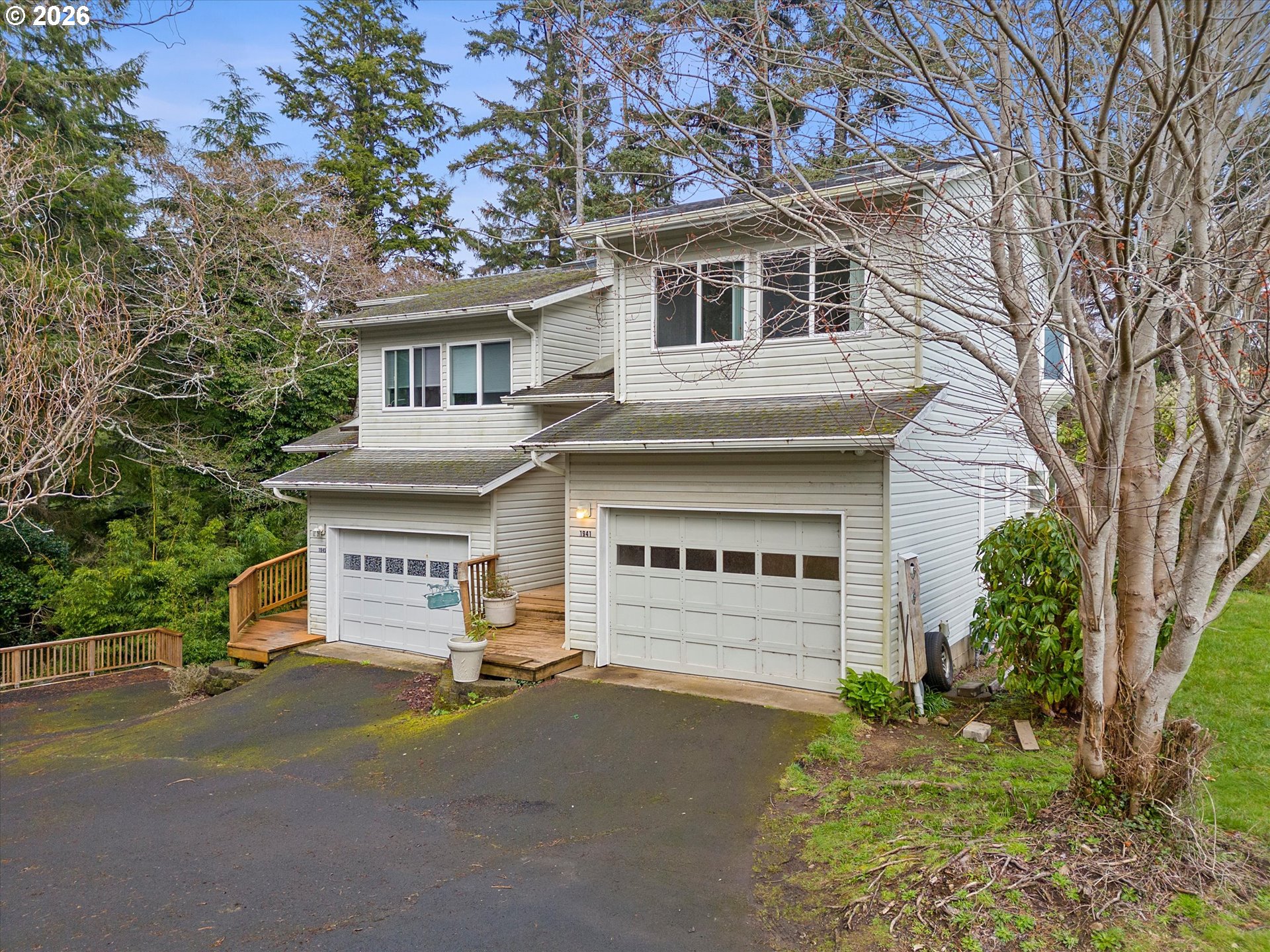 1945 NE 7TH DR, Lincoln City, OR, 97367