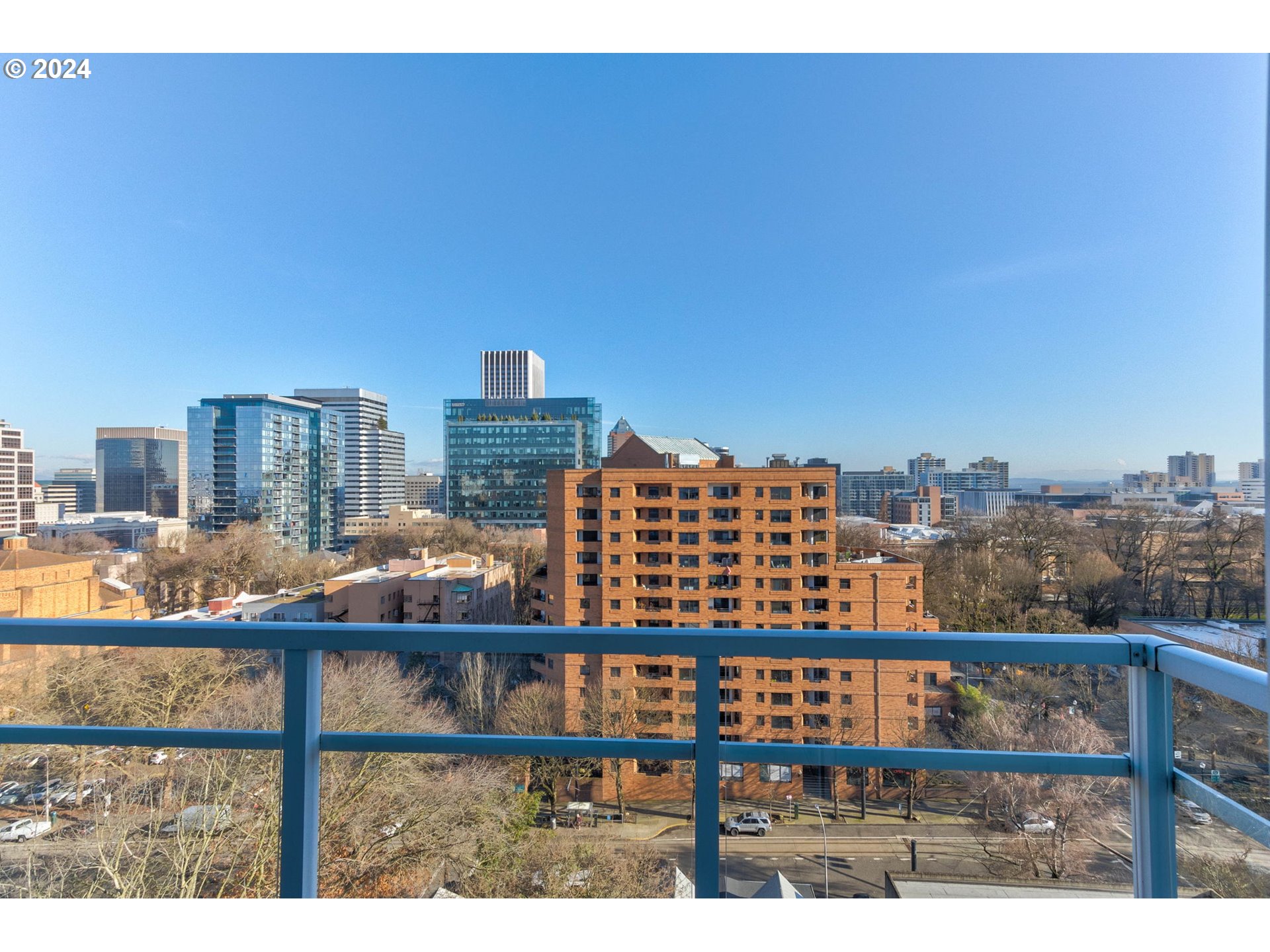 Photo #6: 24548618 Listing 