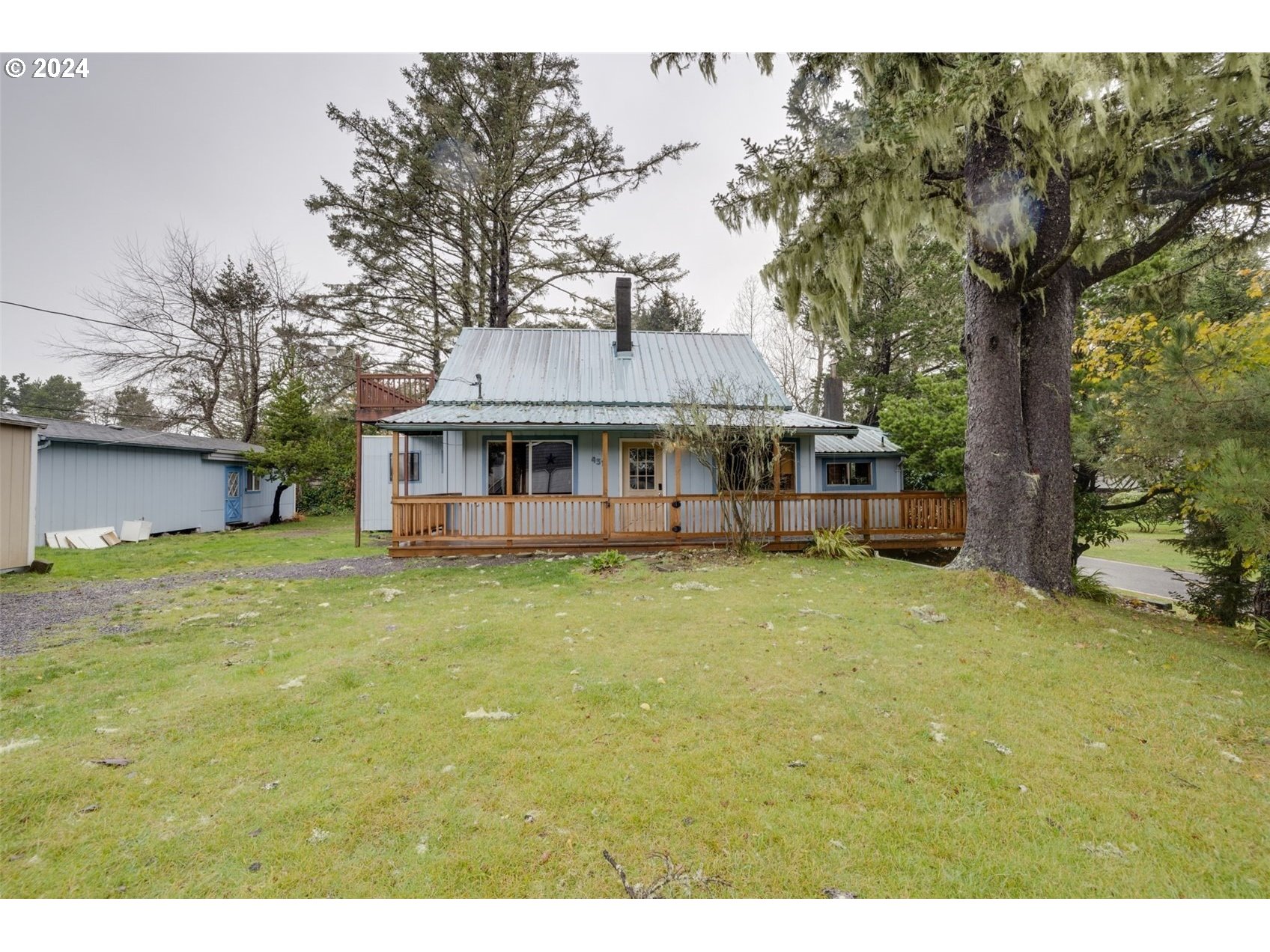 Photo of 4311 K PL Seaview WA 98644