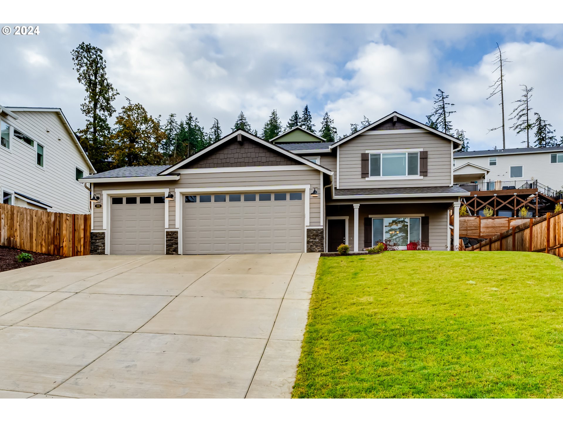 Photo of 3763 ROCKCRESS RD Eugene OR 97403