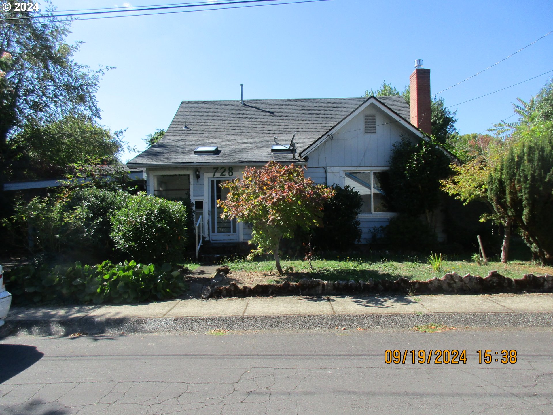 Photo of 728/736 UNION ST Roseburg OR 97471