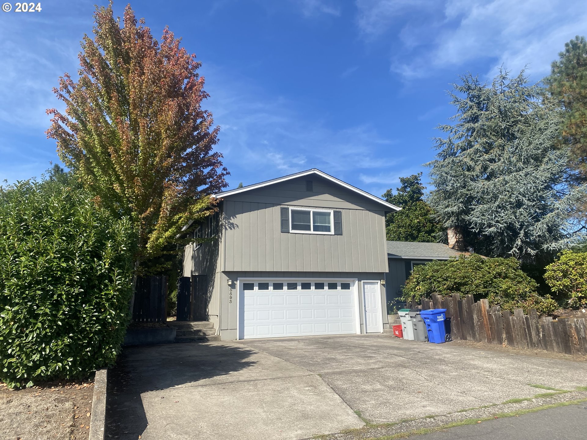 Photo of 3593 WESTWARD HO AVE Eugene OR 97401