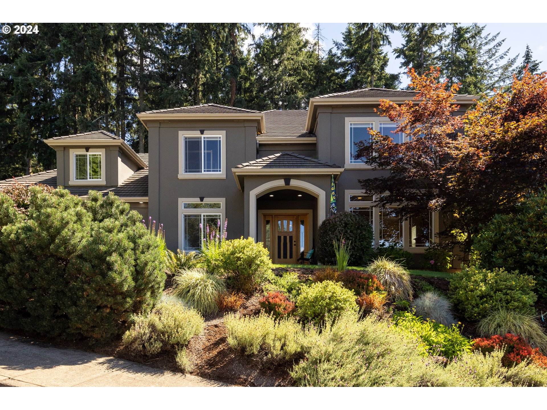 Photo of 3289 WINTERCREEK DR Eugene OR 97405