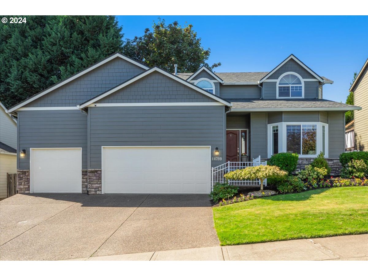 Photo of 14799 DEANA CT Clackamas OR 97015