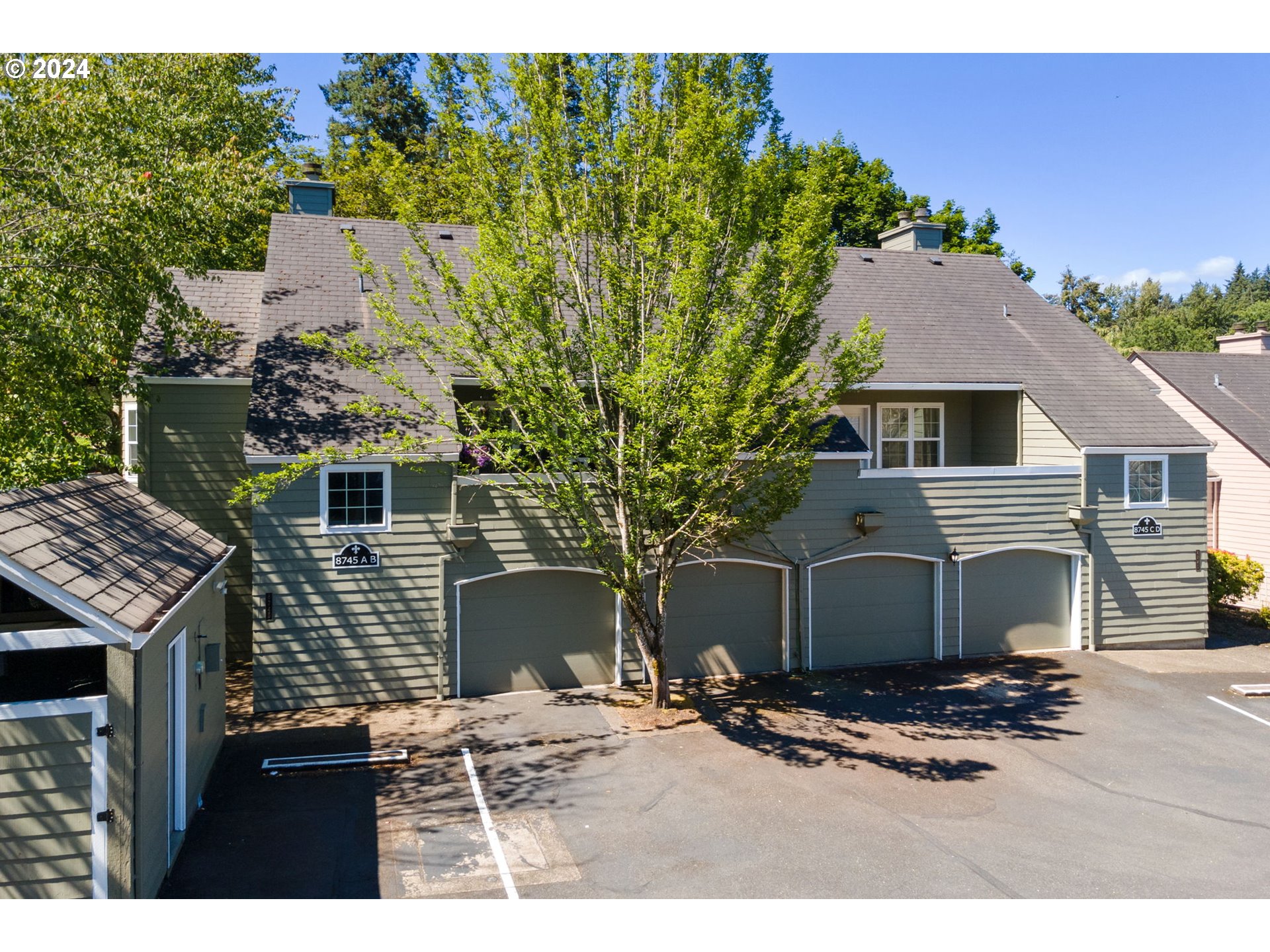 Photo of 8745 CURRY DR Wilsonville OR 97070