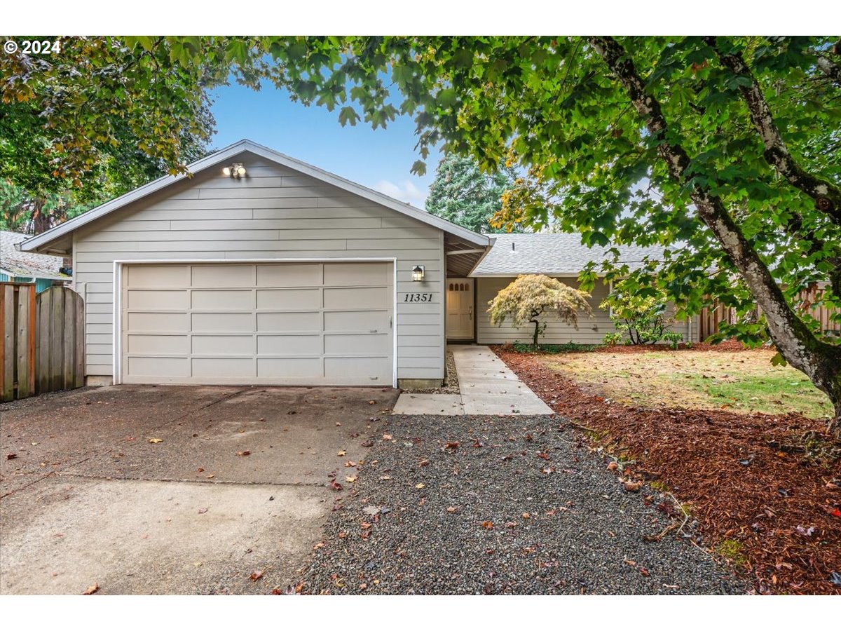 Photo of 11351 IRONWOOD LOOP Tigard OR 97223