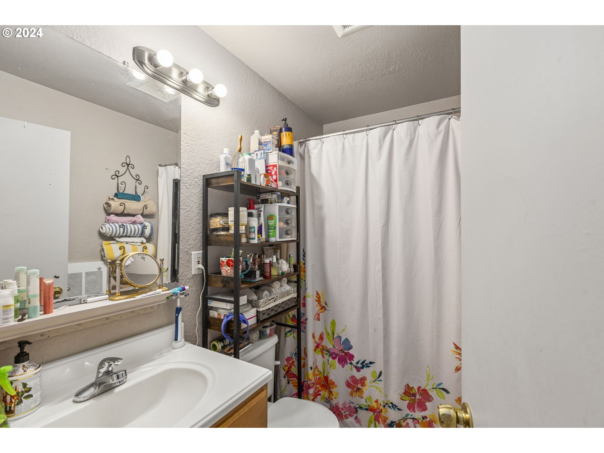 504 E 9TH 13 ST, Newberg, OR, 97132