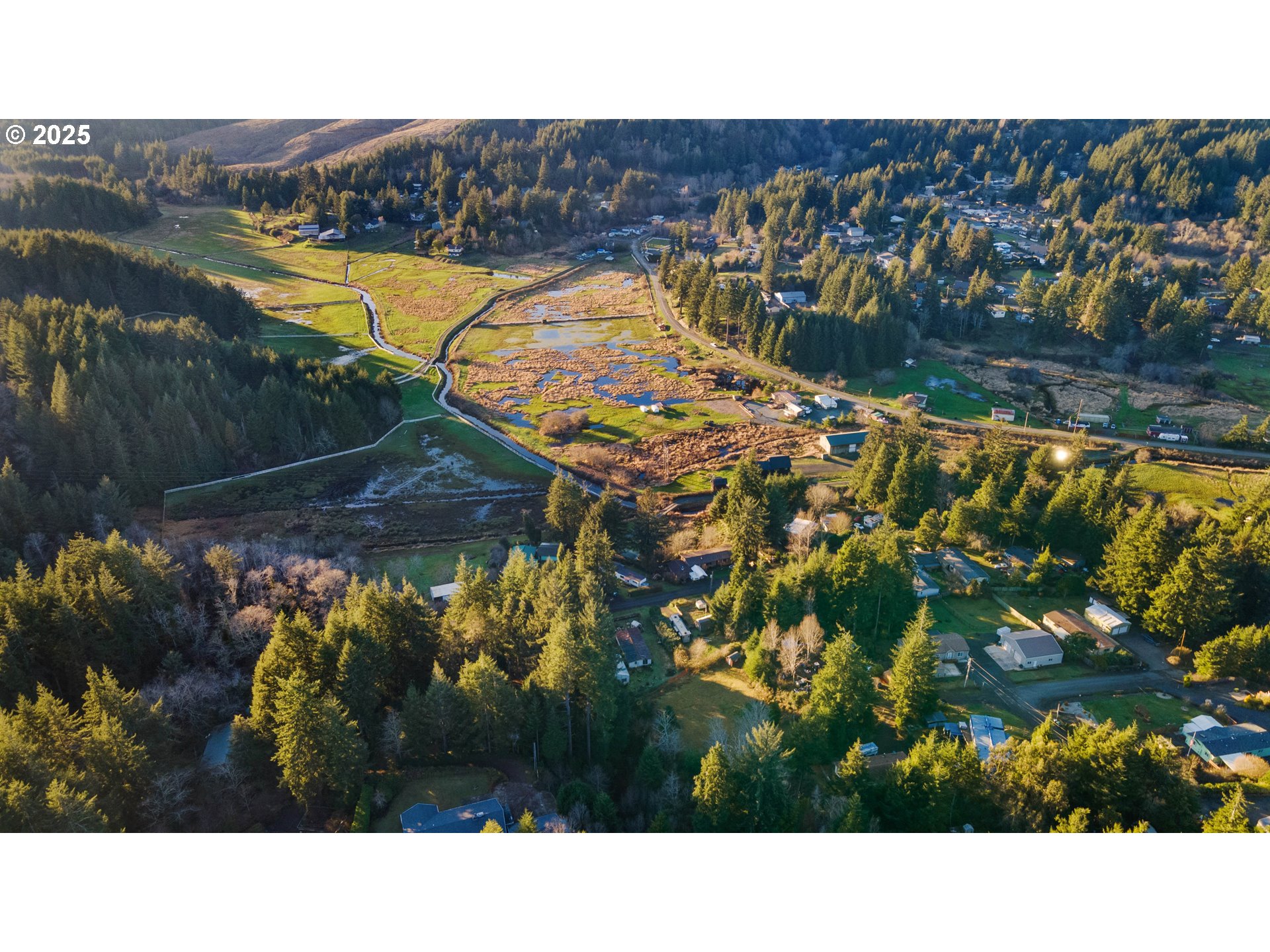 62967 ROSEBUD DR, Coos Bay, OR, 97420