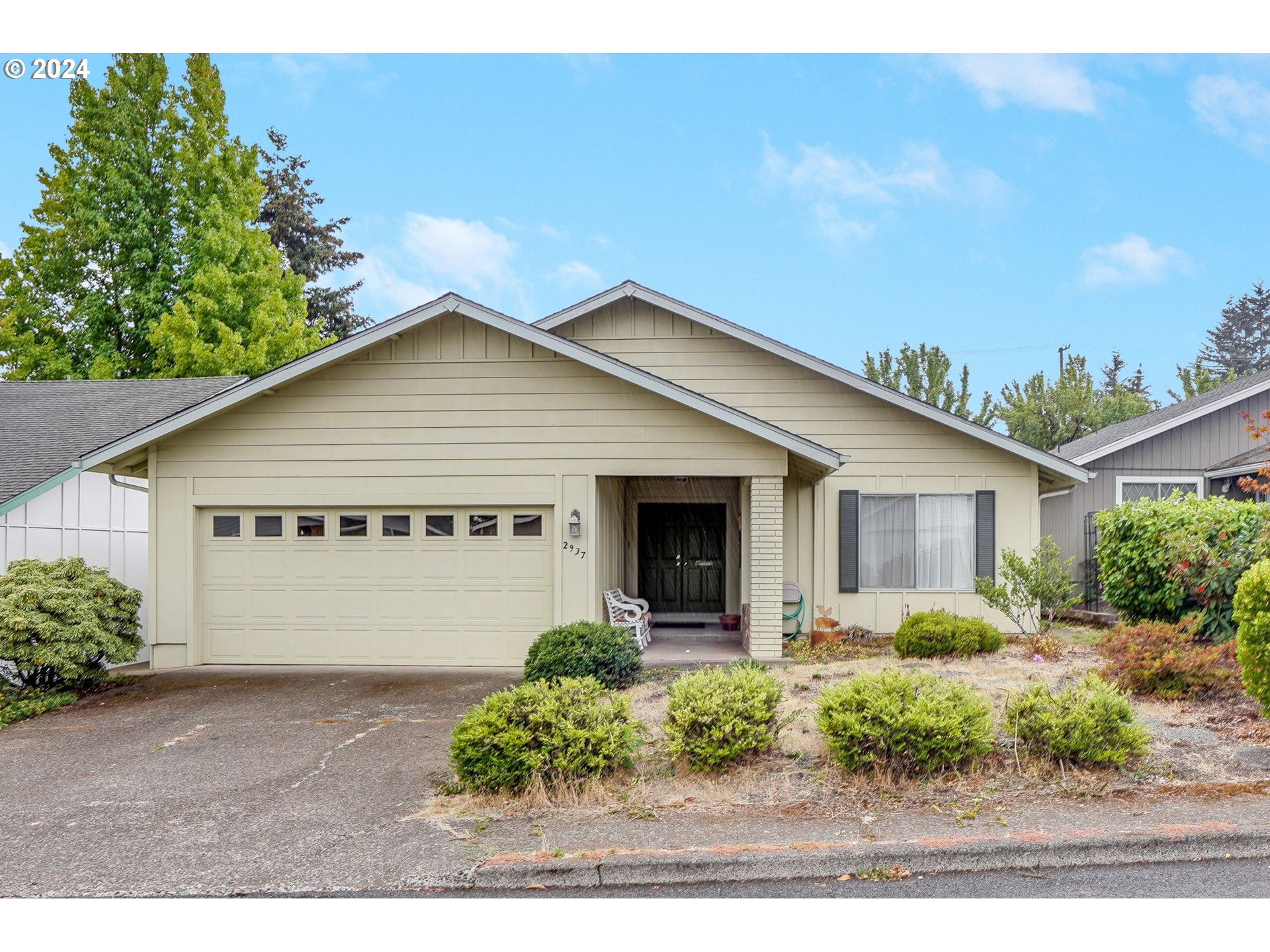 Photo of 2937 TWIN OAK PL Salem OR 97304