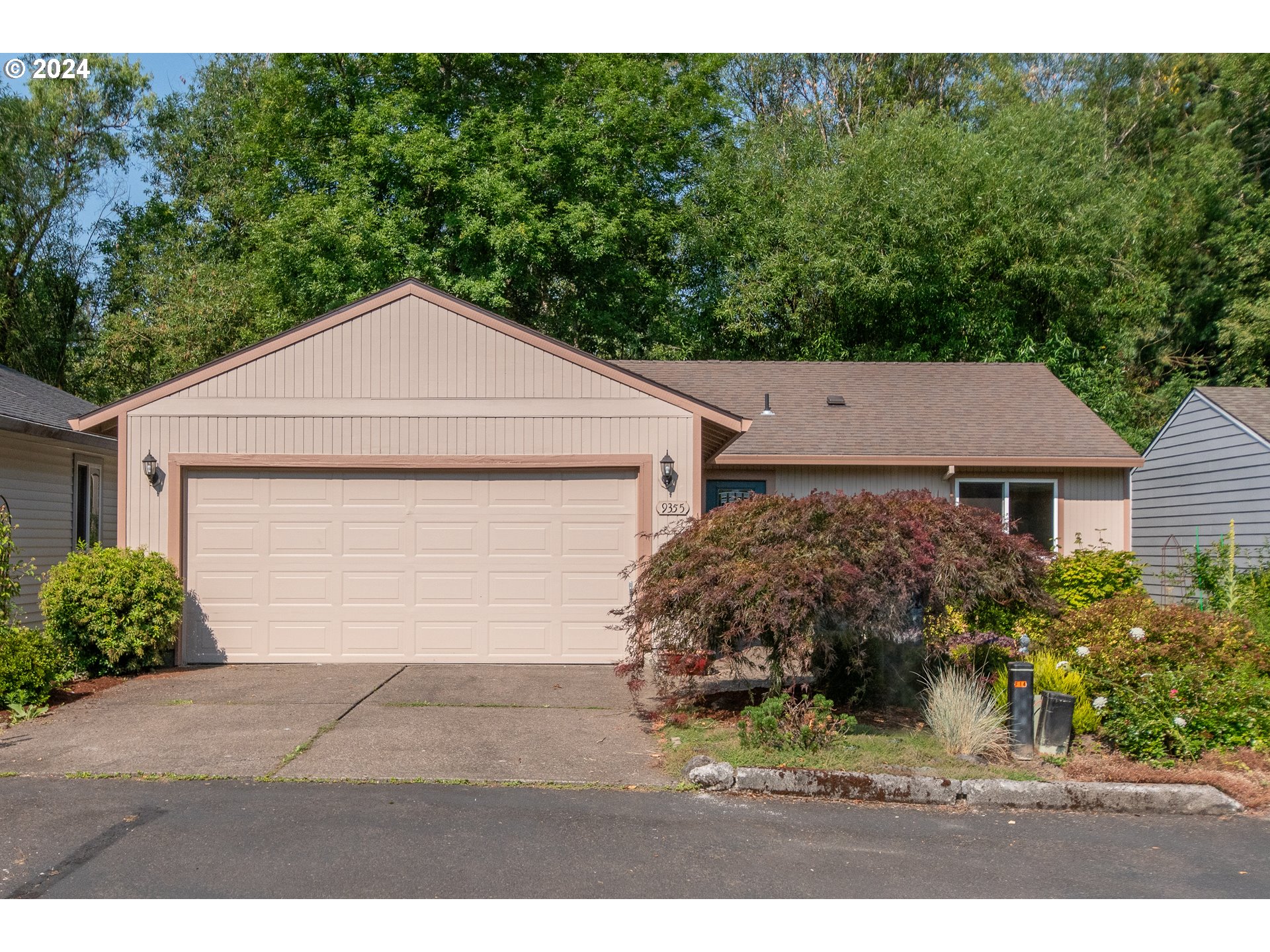 Photo of 9355 BROOKS BEND PL Portland OR 97223