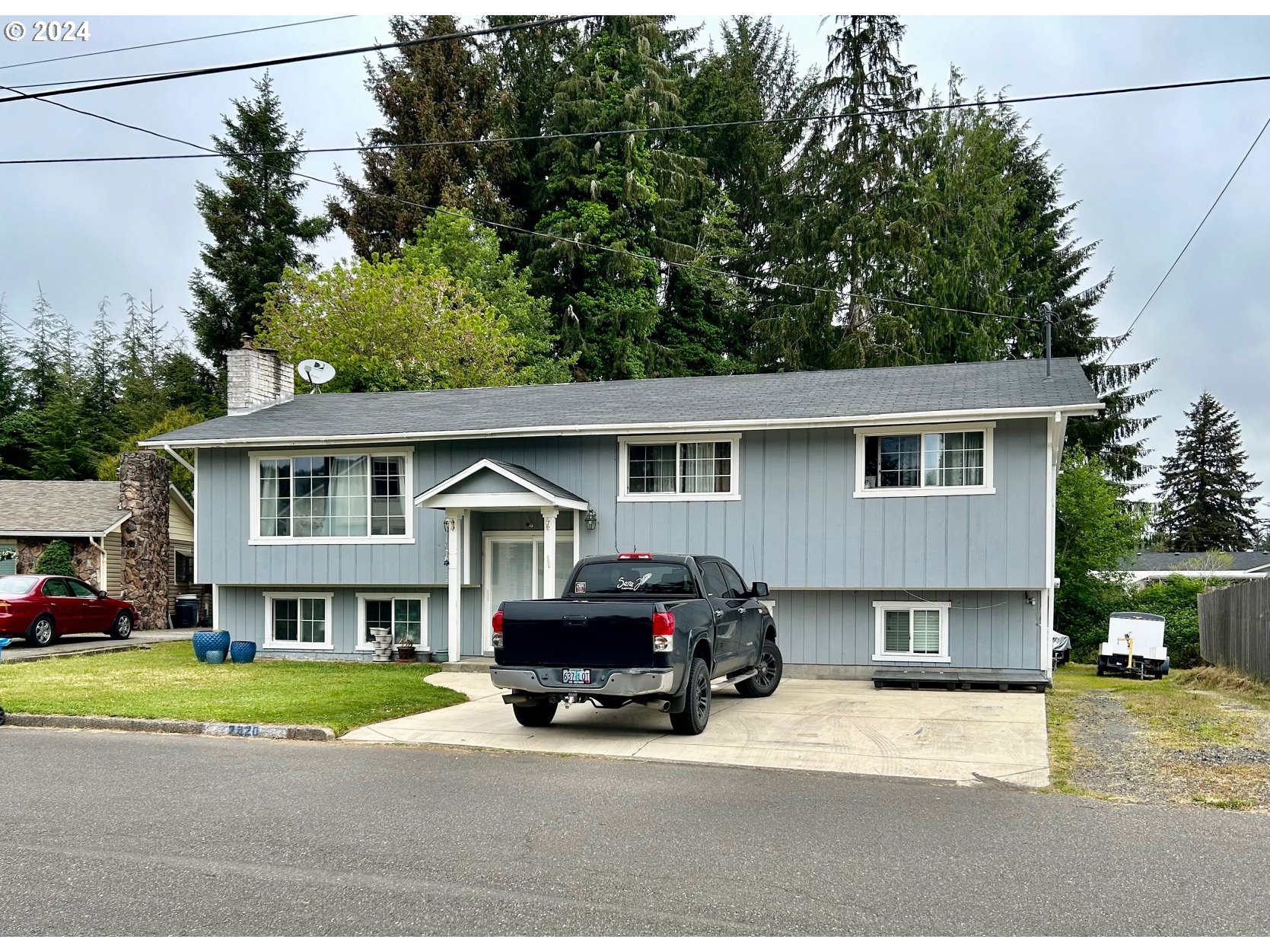 Photo of 2920 GREENBRIAR ST Reedsport OR 97467