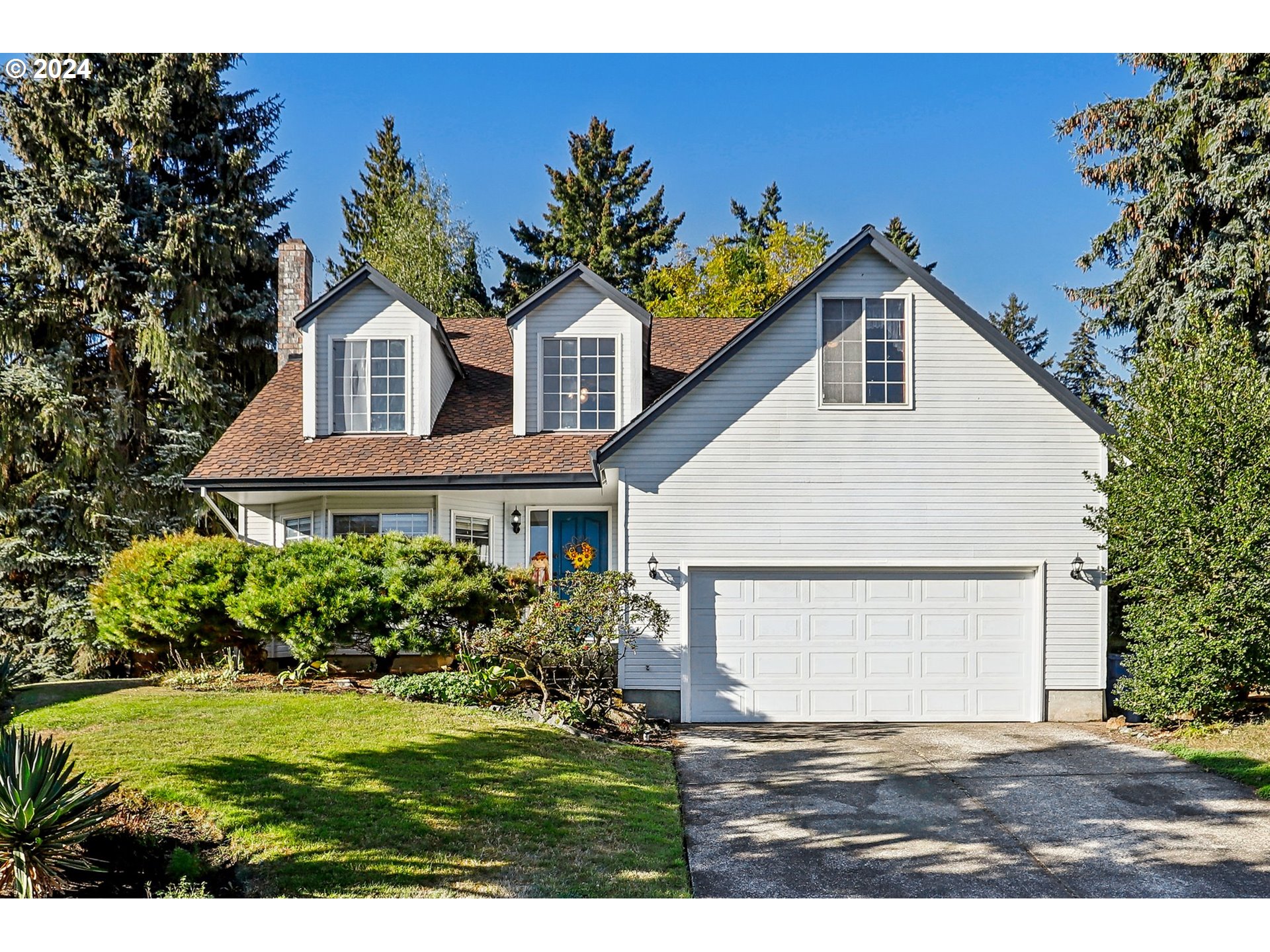 Photo of 5902 IRIS CT Milwaukie OR 97267