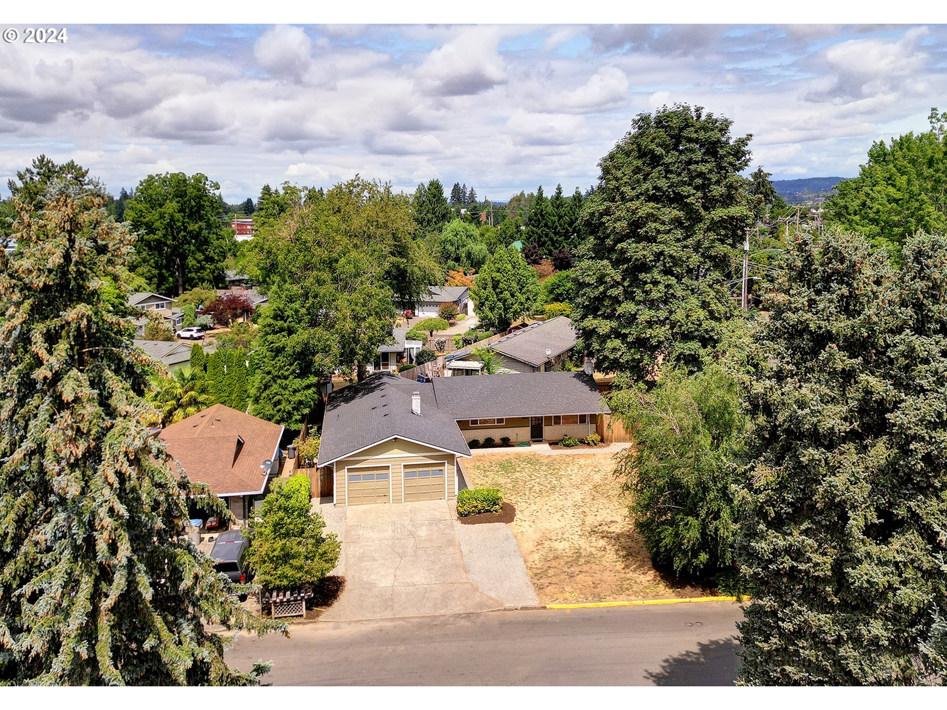 Photo of 16509 10th ST Sherwood OR 97140