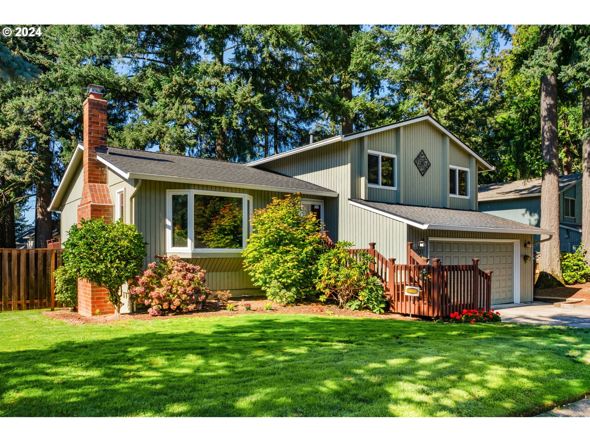 Photo of 1701 ORCHARD AVE Gresham OR 97030