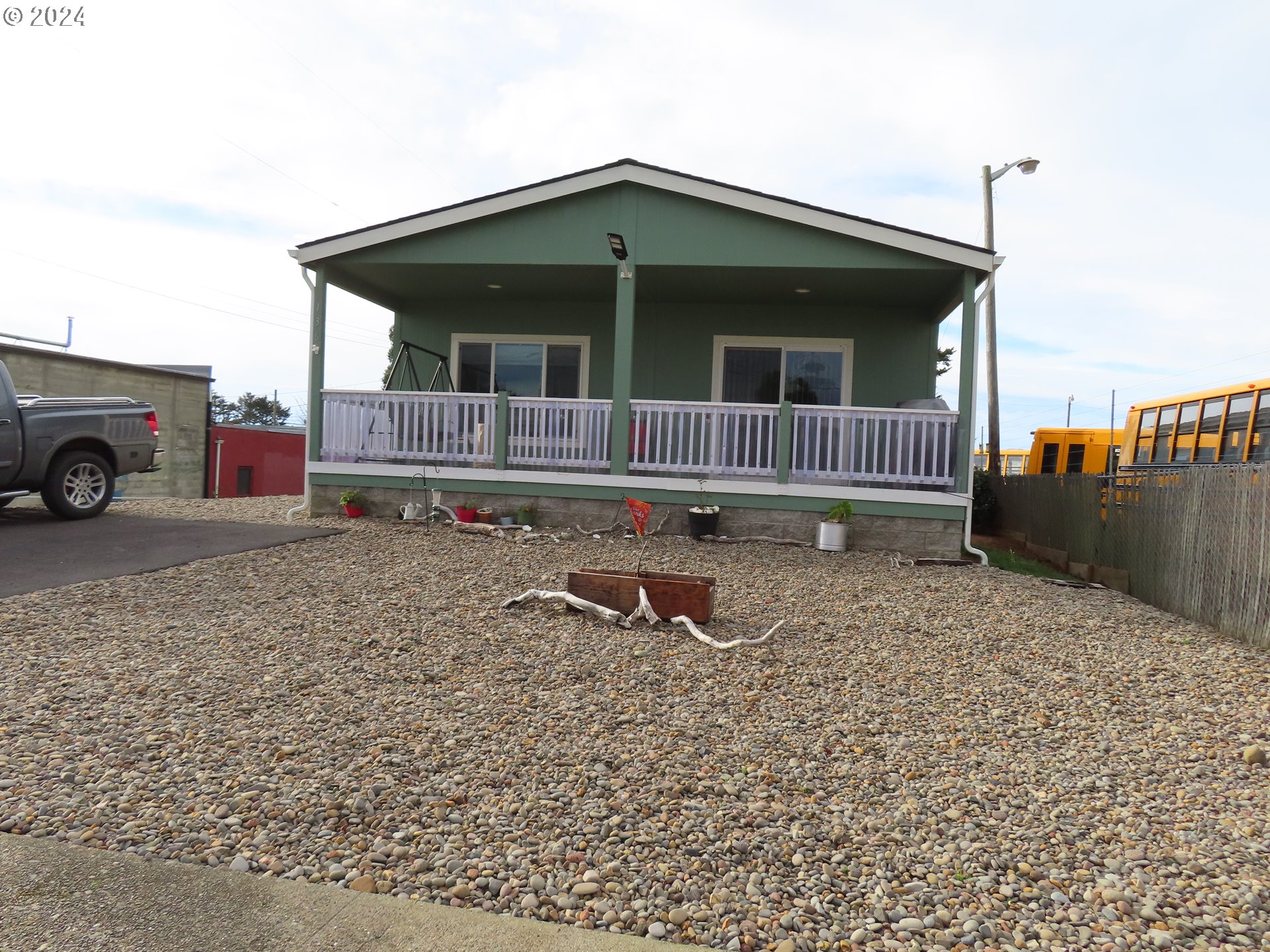 136 N WALL ST, Coos Bay, OR 