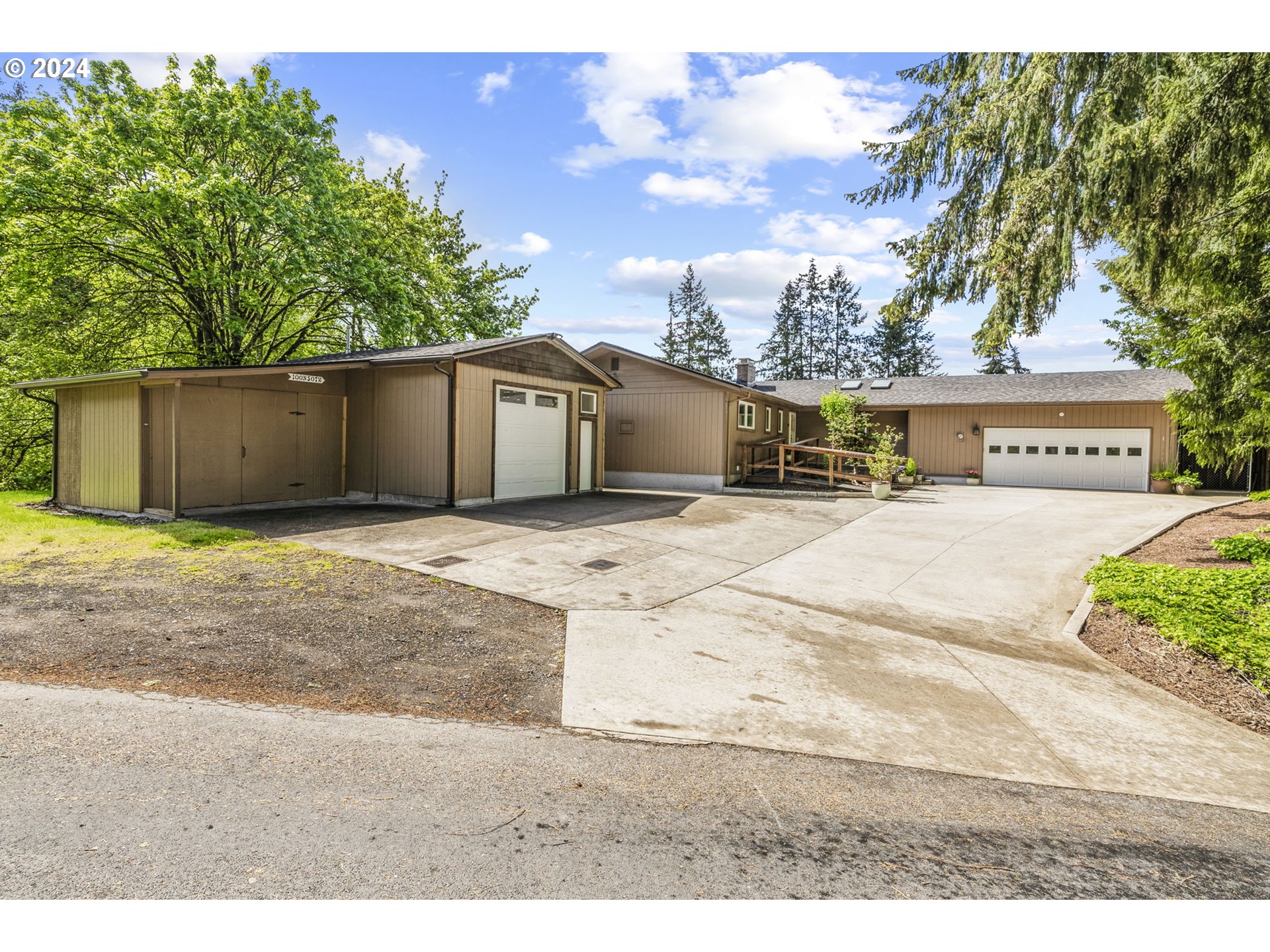 Photo of 100 50TH AVE Longview WA 98632