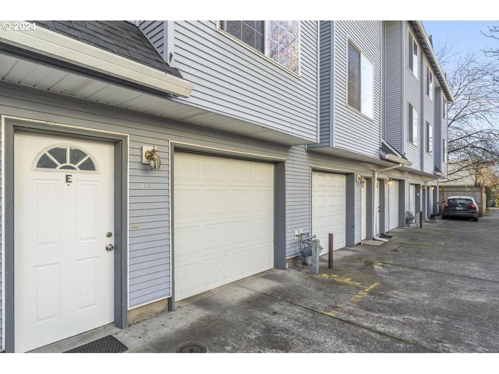 Photo #3: 24595057 Listing 