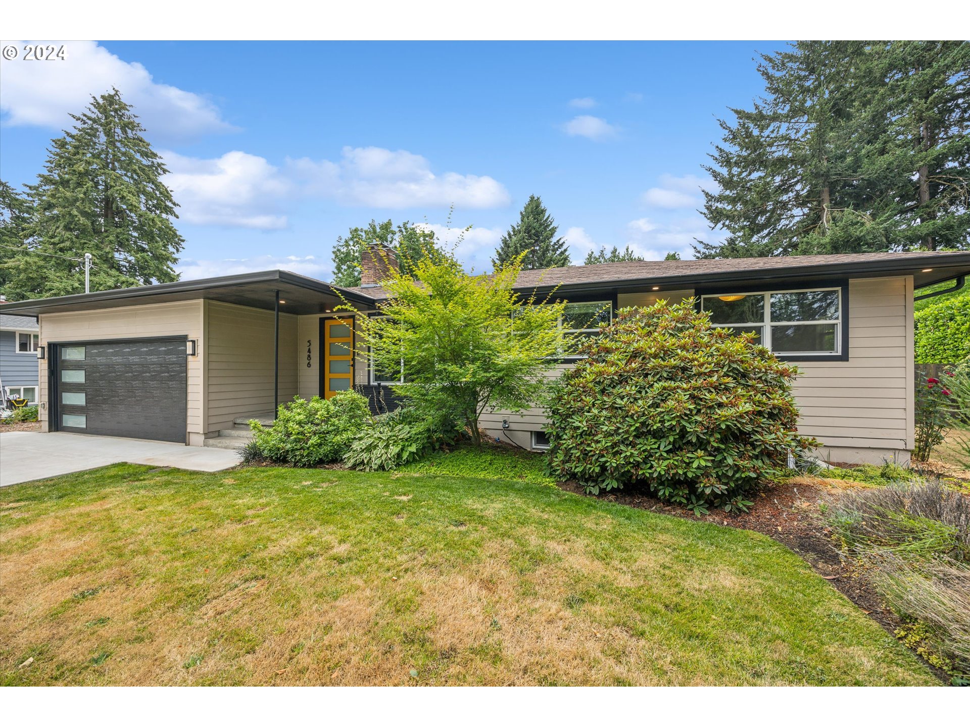 Photo of 5486 HARLENE ST Milwaukie OR 97222