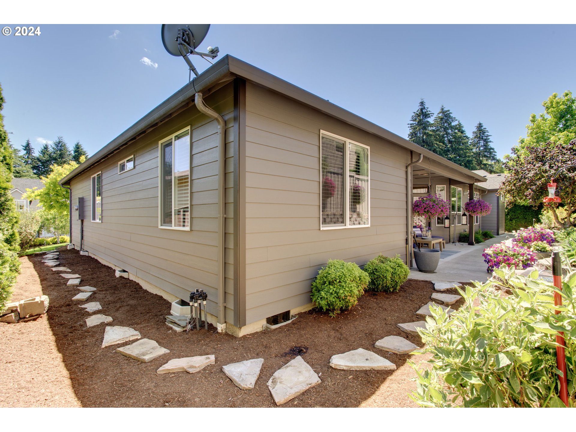 3104 NW View Rd, Vancouver, WA 98685
