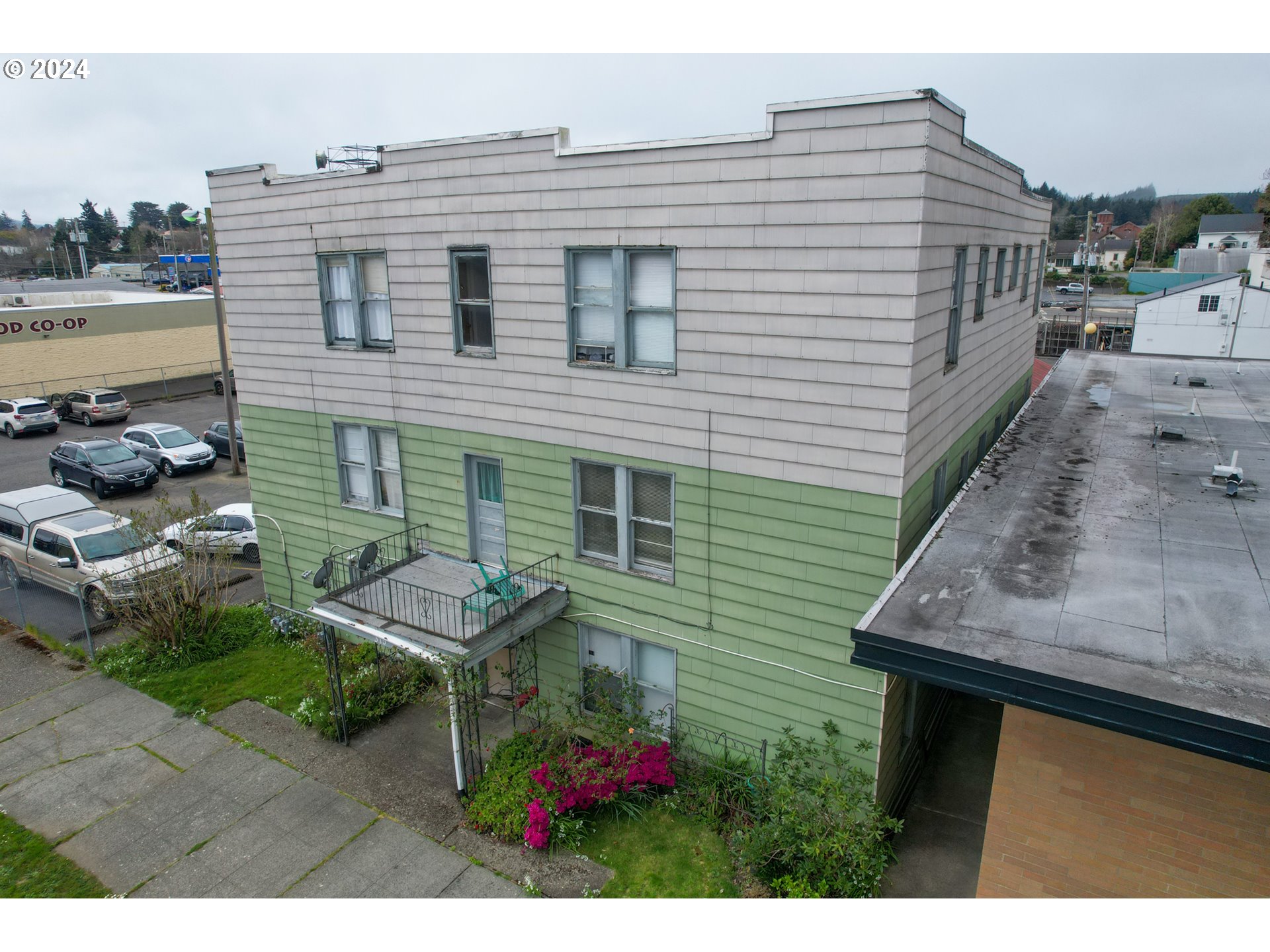 Photo of 315 2ND ST Coos Bay OR 97420