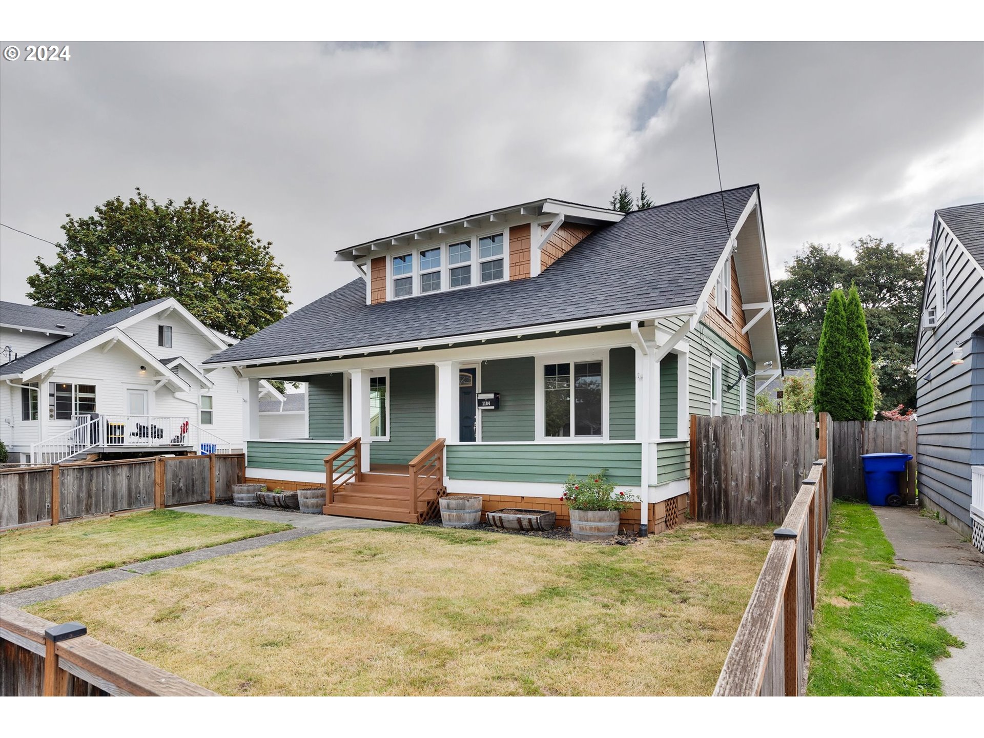 Photo of 1104 PACIFIC AVE Kelso WA 98626