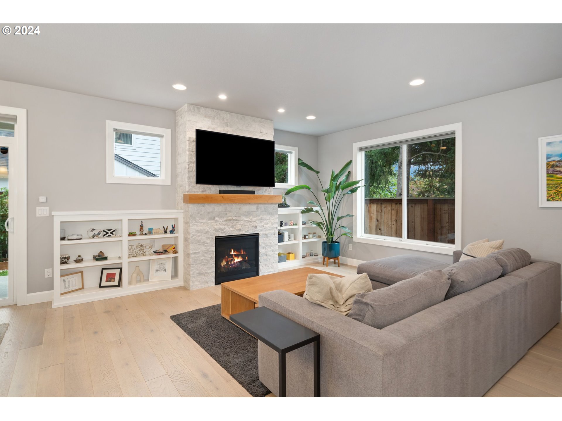Photo #6: 24623963 Listing 