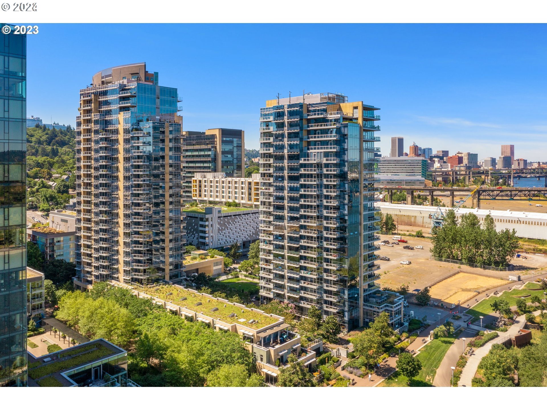 MLS: 24625663 Condo For Sale