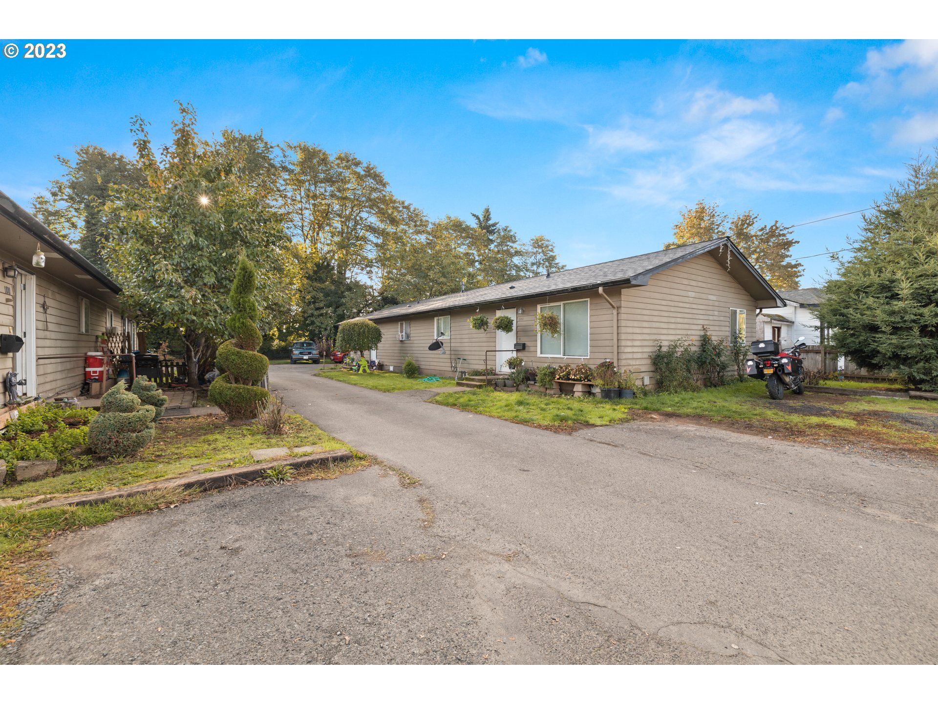 Photo of 1080 5TH ST Woodburn OR 97071