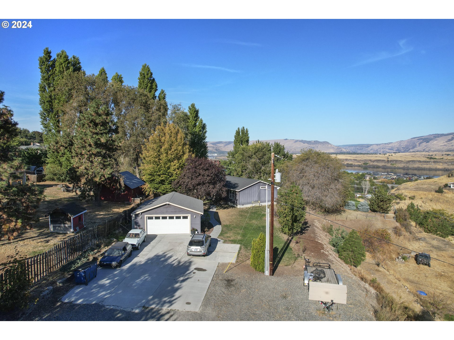 Photo of 3151 Old Dufur RD The Dalles OR 97058