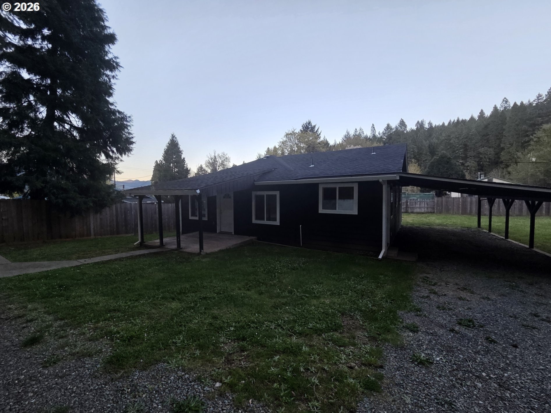 148 MONTGOMERY AVE, Glendale, OR, 97442
