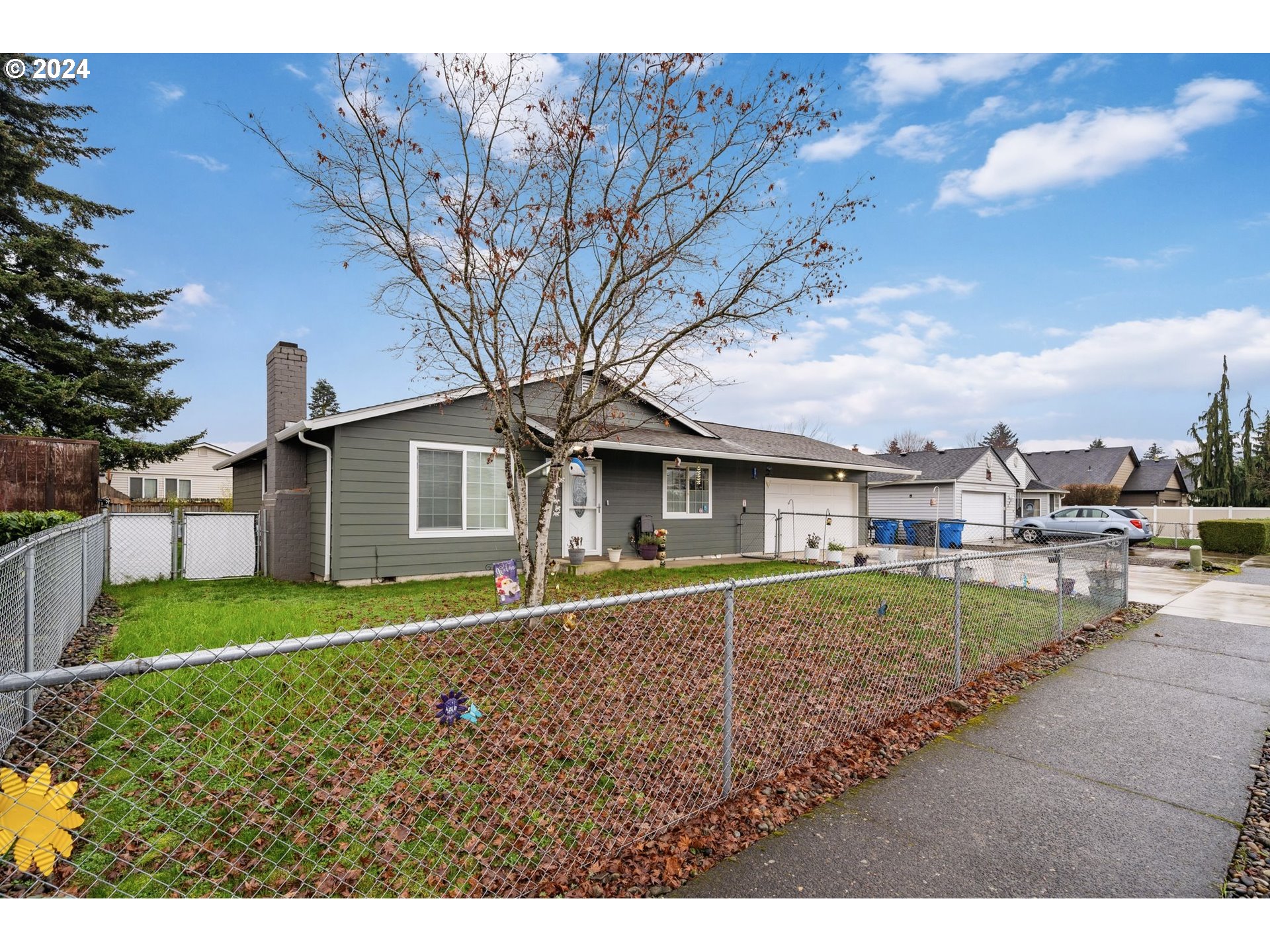 12909 NE 44th St, Vancouver, WA 98682