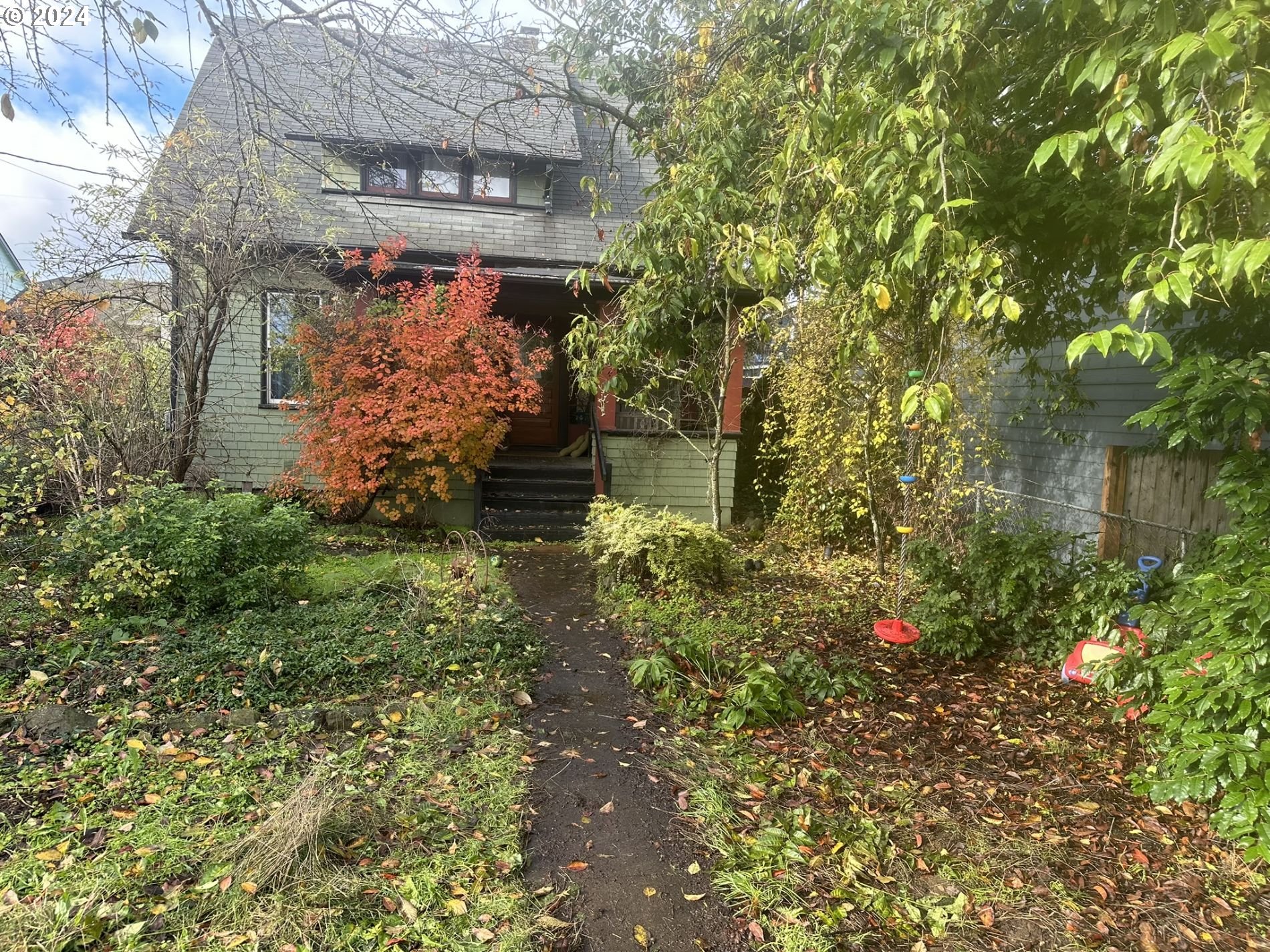 Photo of 5913 11TH AVE Portland OR 97211