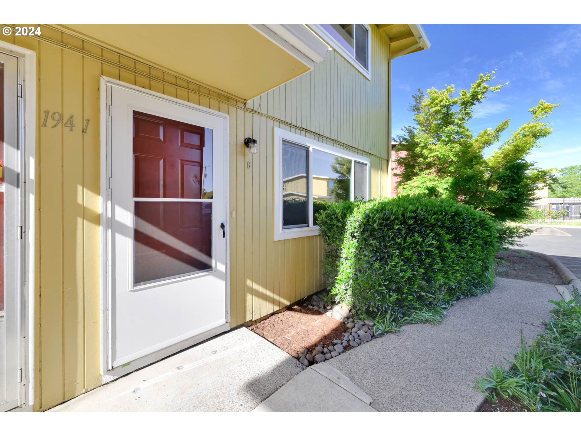 Light and bright, this extensively remodeled condo has a new kitchen, including all new appliances! There is fresh paint throughout, new wood laminate flooring, new upstairs bath vanity, newly built-out closets, and more! The washer and dryer are included . Don't miss the lovely little fenced in patio area. Easy condo living with convenient parking; easy access to the pool and to a common-use grassy area. Many shops, parks, and public transport stops are nearby. This is a must-see condo!