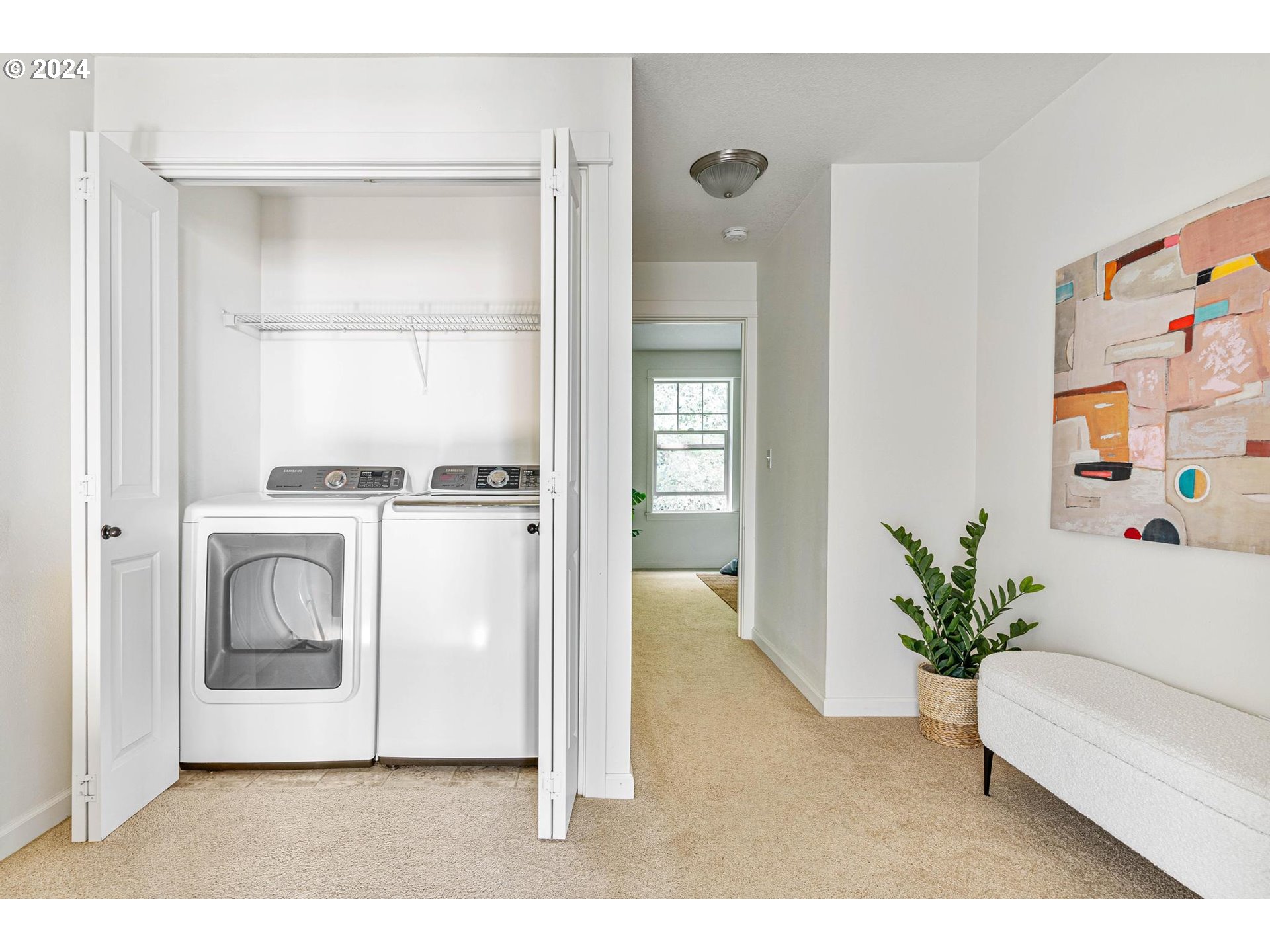 Photo #4: 24638503 Listing 