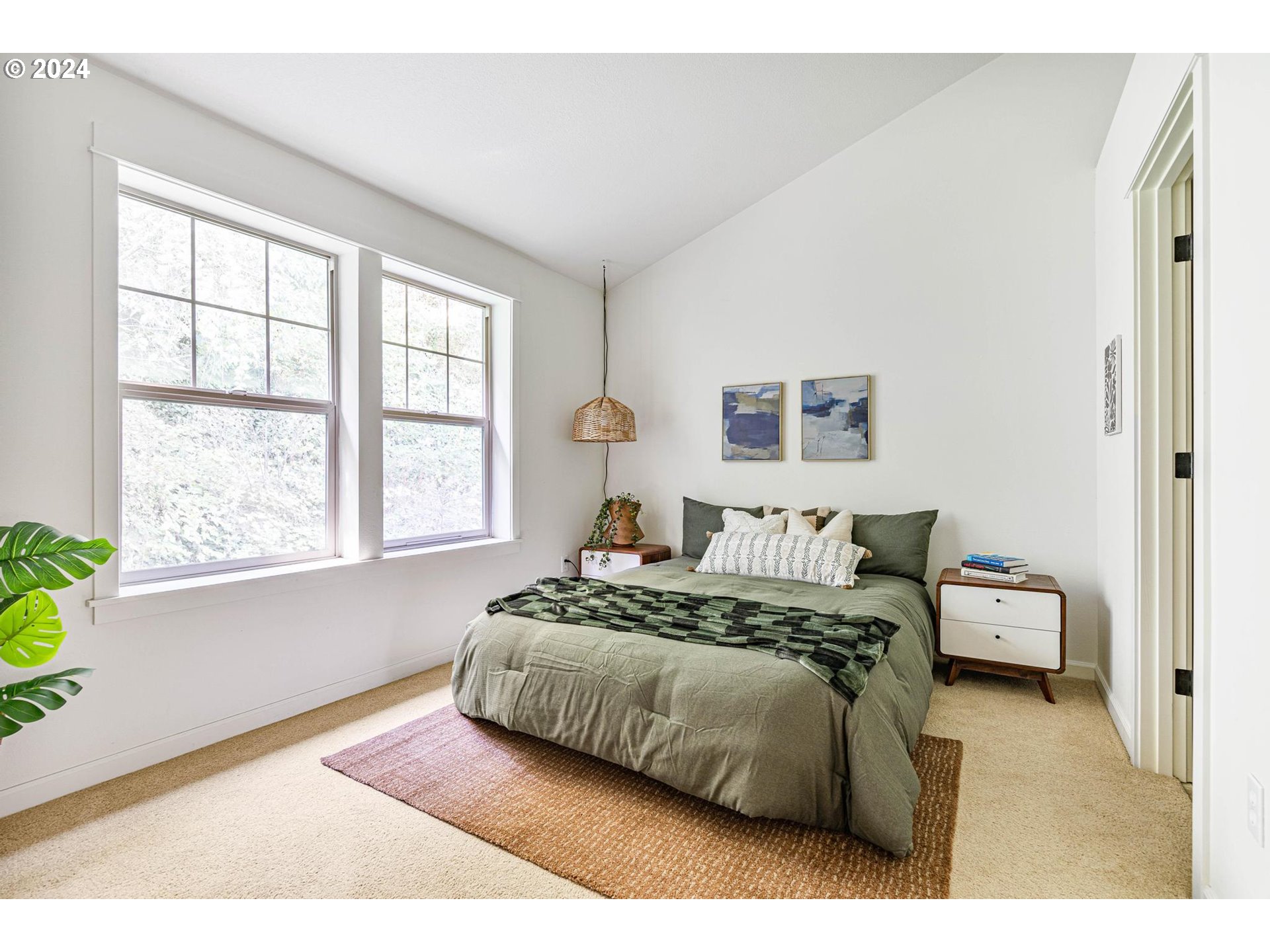 Photo #5: 24638503 Listing 