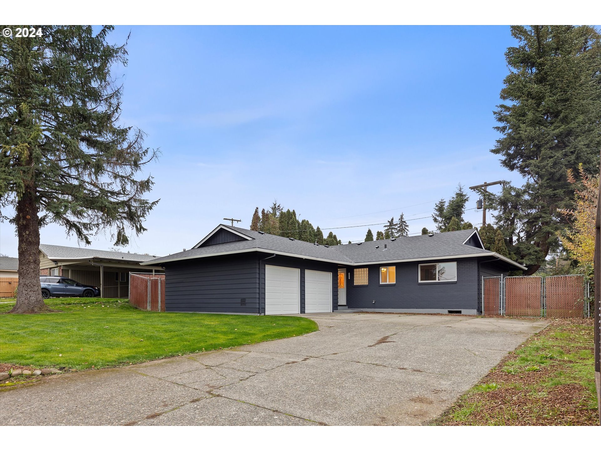 Photo of 408 22ND ST Hood River OR 97031