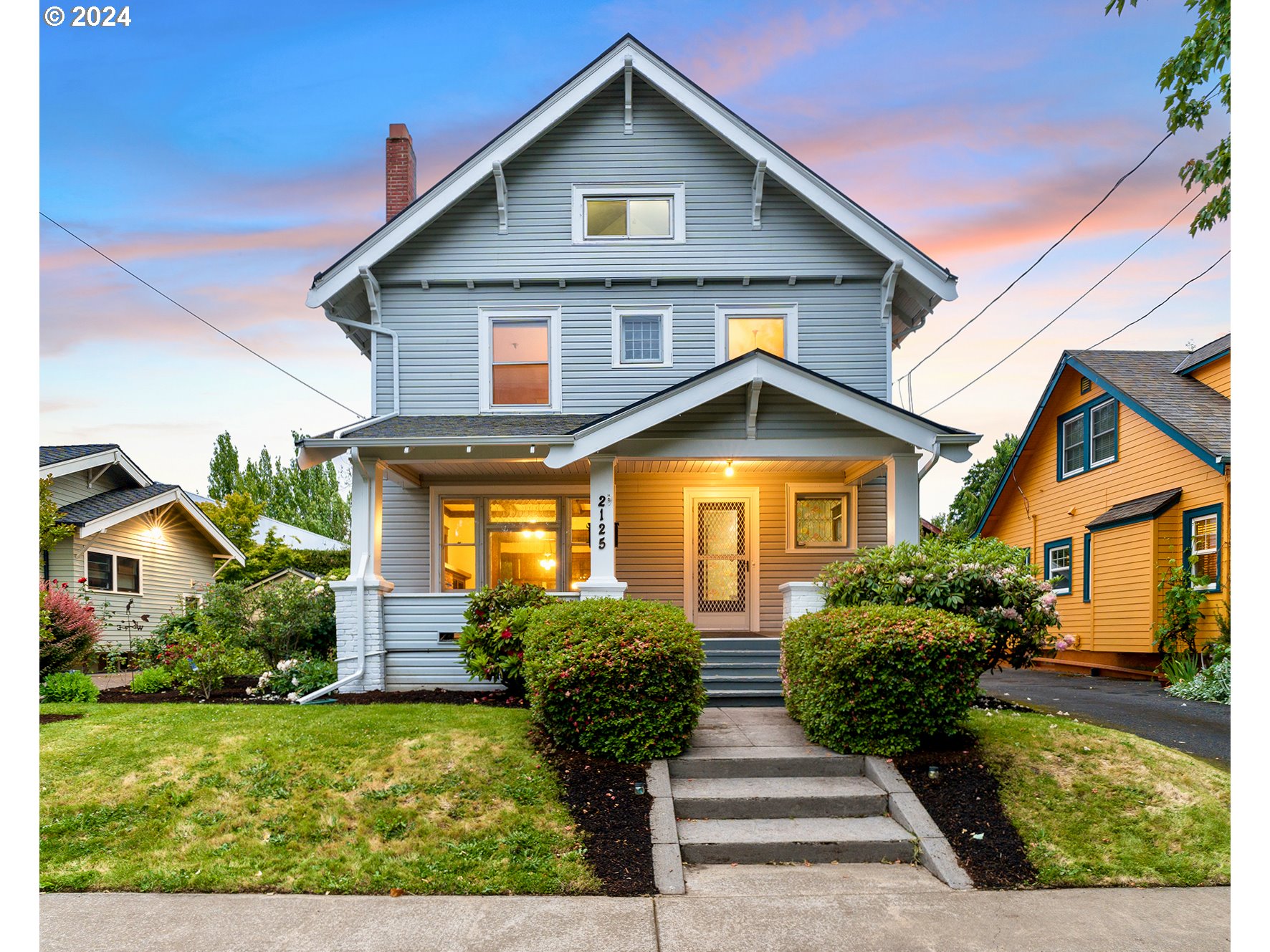 Huge price reduction! First time on the market in over 50 years! This 5 bed/3 bath 1913 palatial Craftsman home is full of original details including unpainted woodwork throughout (box beam ceilings, doors and trim, parlor doors, built-in buffet with leaded glass...). A true diamond in the rough! All that's missing is your love, attention, and imagination to restore this cosmetic fixer to its original glory. Fantastic Hollywood location with easy access to everything you need. Walk score 91/bike score 96. Homes like this don't go on the market very often. Opportunity knocks?! Don't miss this one! **Open Sun 7/14 11am-1pm**