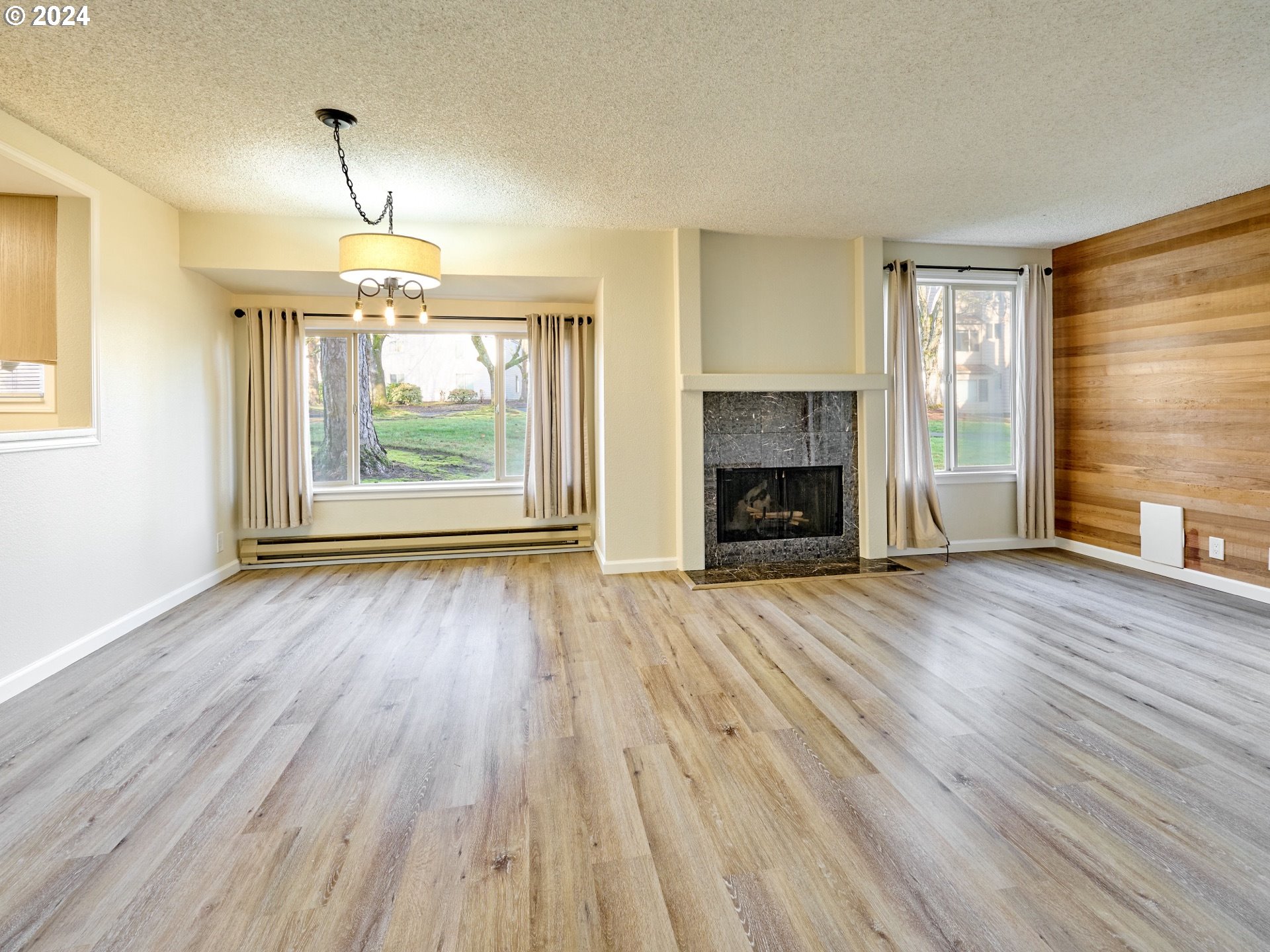 Photo #11: 24651265 Listing 