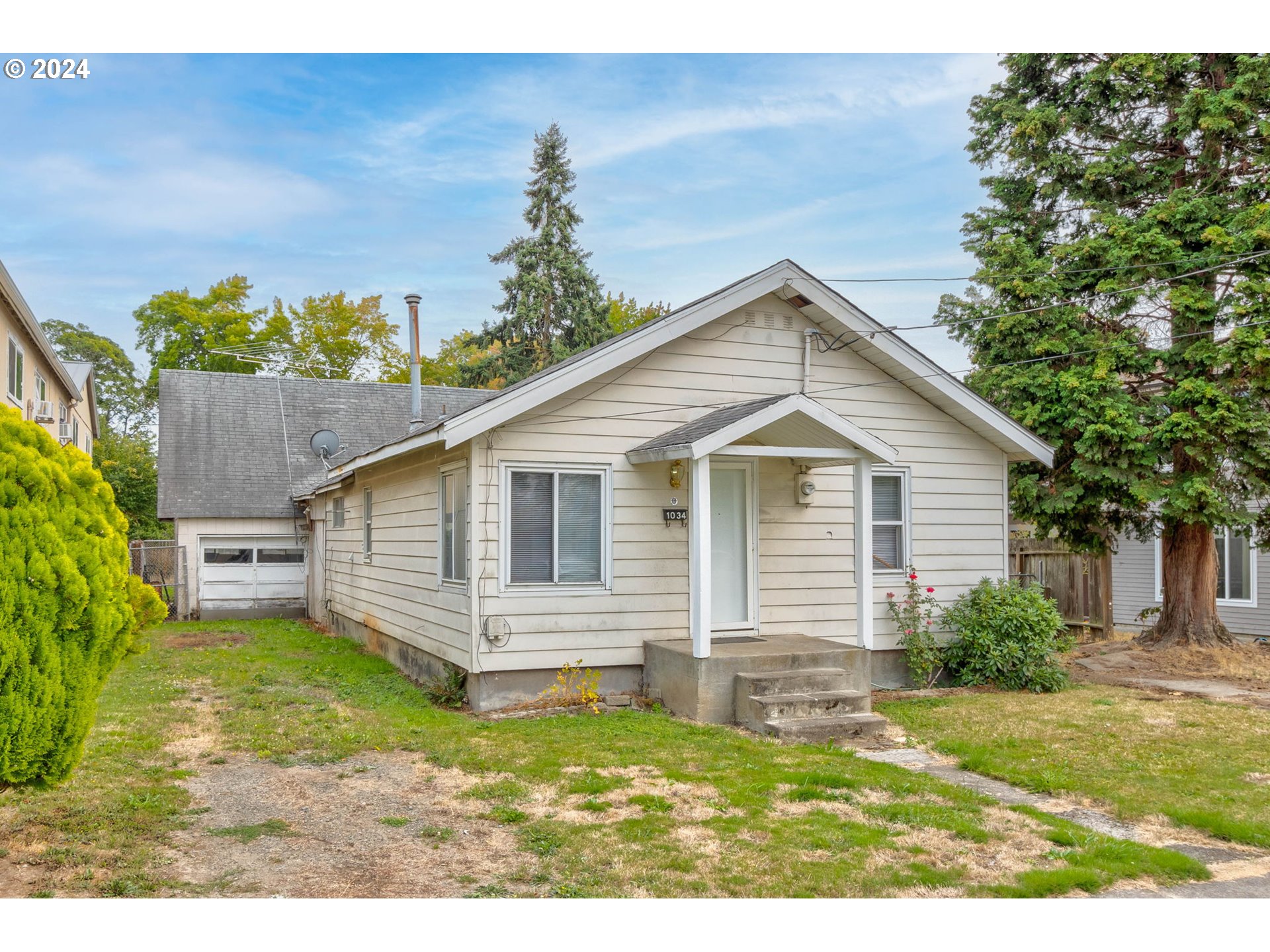 Photo of 1034 8TH AVE Longview WA 98632