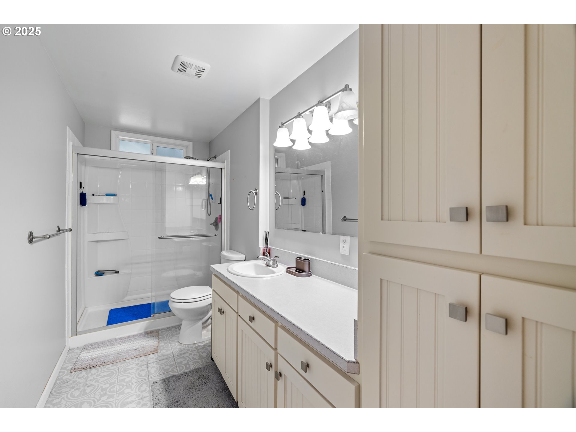 1538 UMPQUA RD, Woodburn, OR, 97071