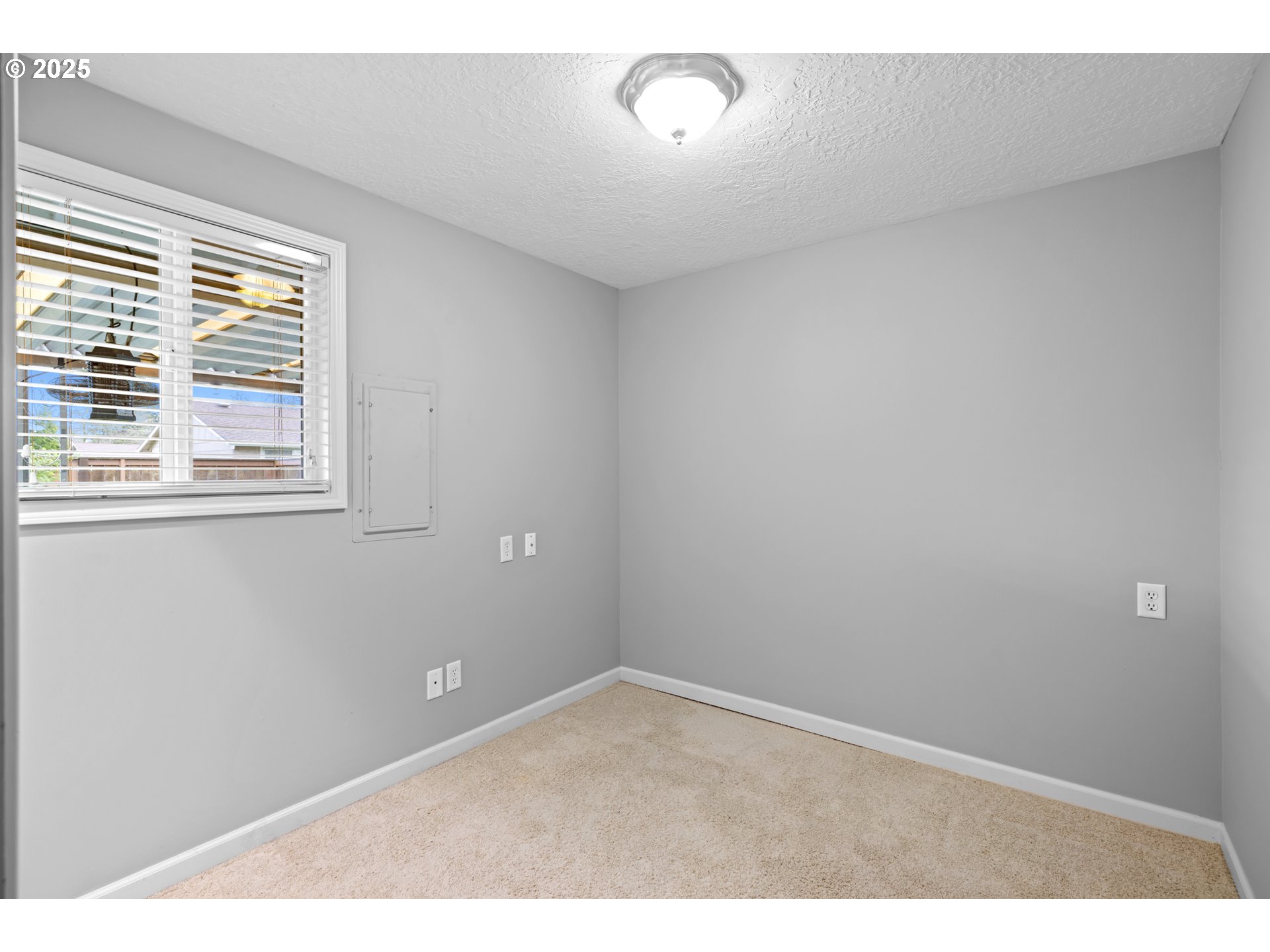 1538 UMPQUA RD, Woodburn, OR, 97071