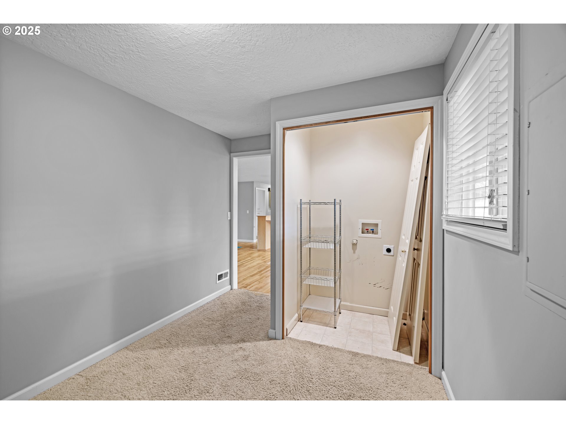 1538 UMPQUA RD, Woodburn, OR, 97071