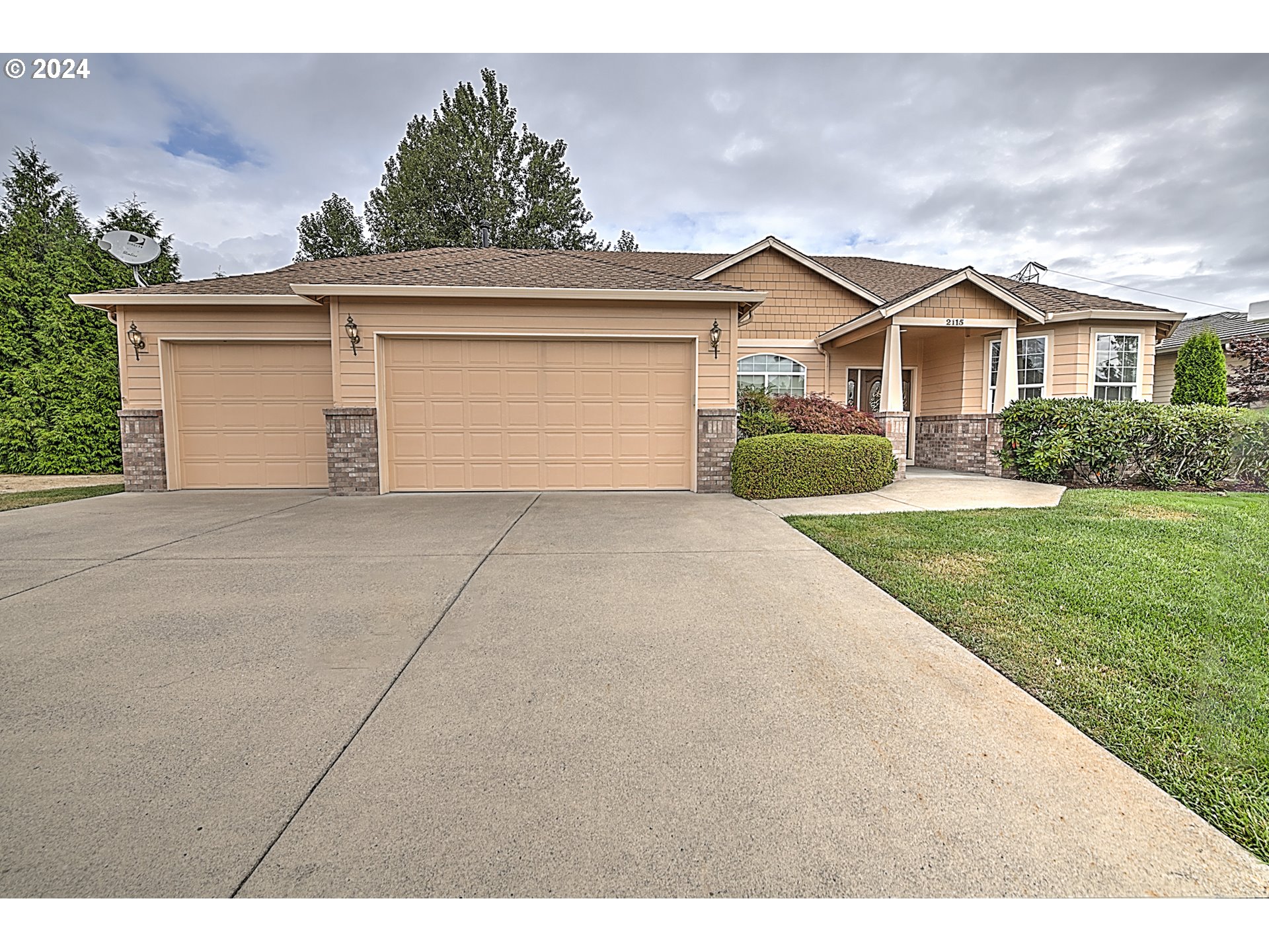 Photo of 2115 12TH AVE Camas WA 98607