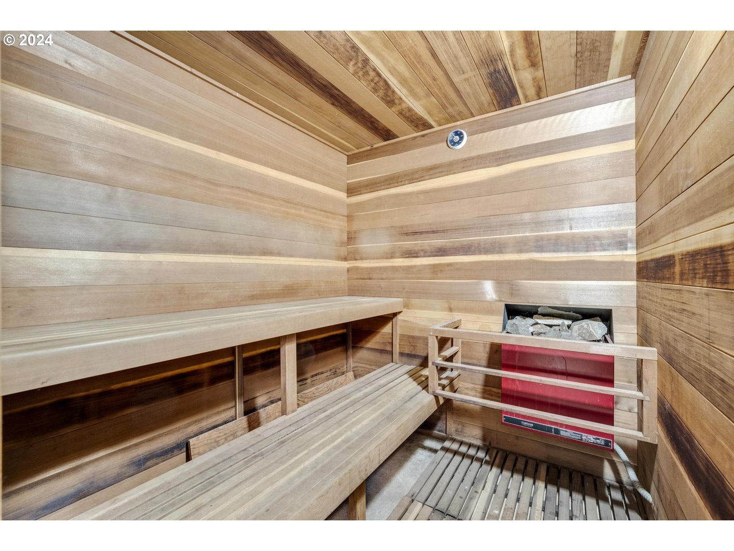 Photo #4: 24659564 Listing 