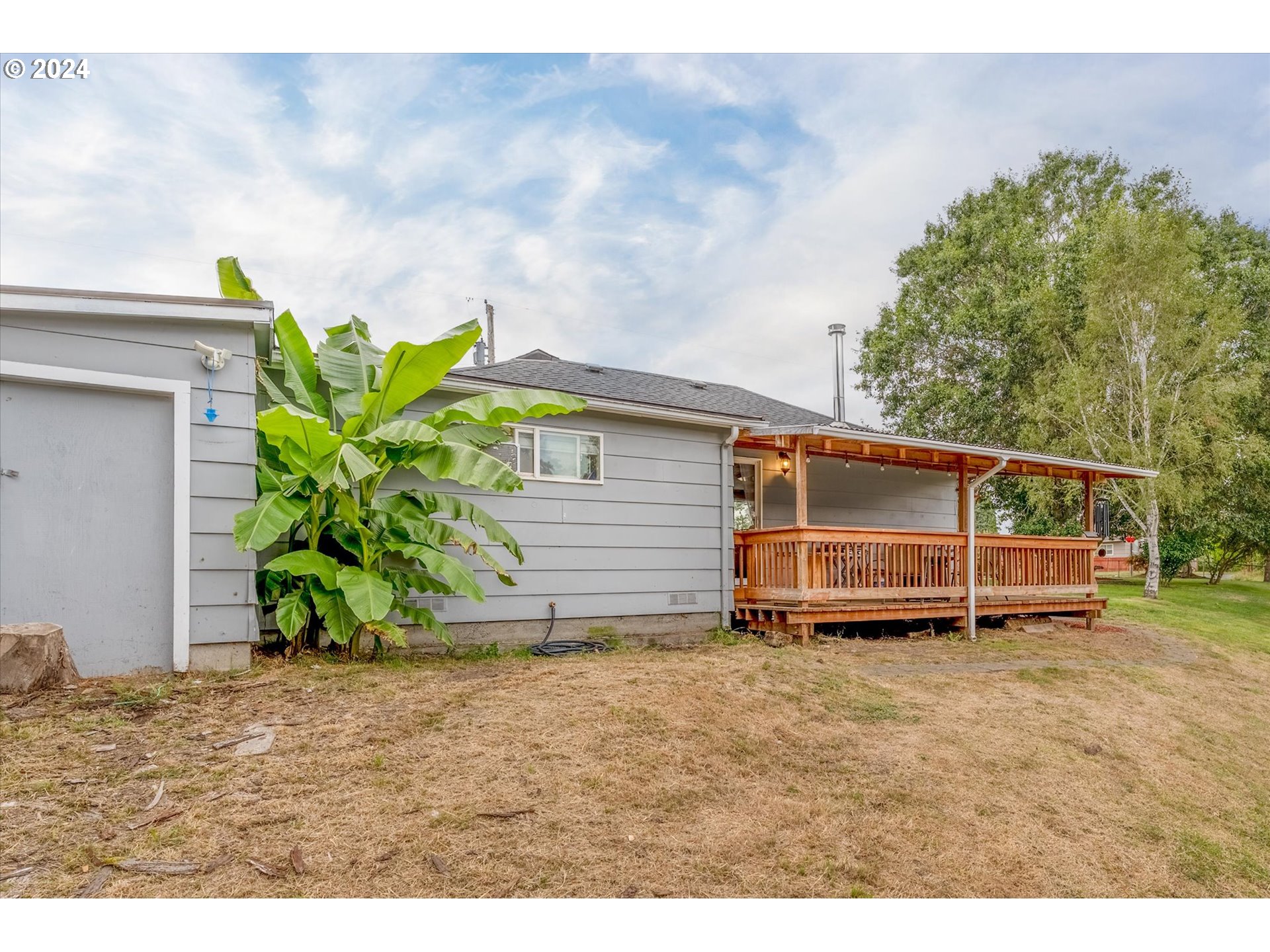 1108 S 8th Ave, Kelso, WA 98626