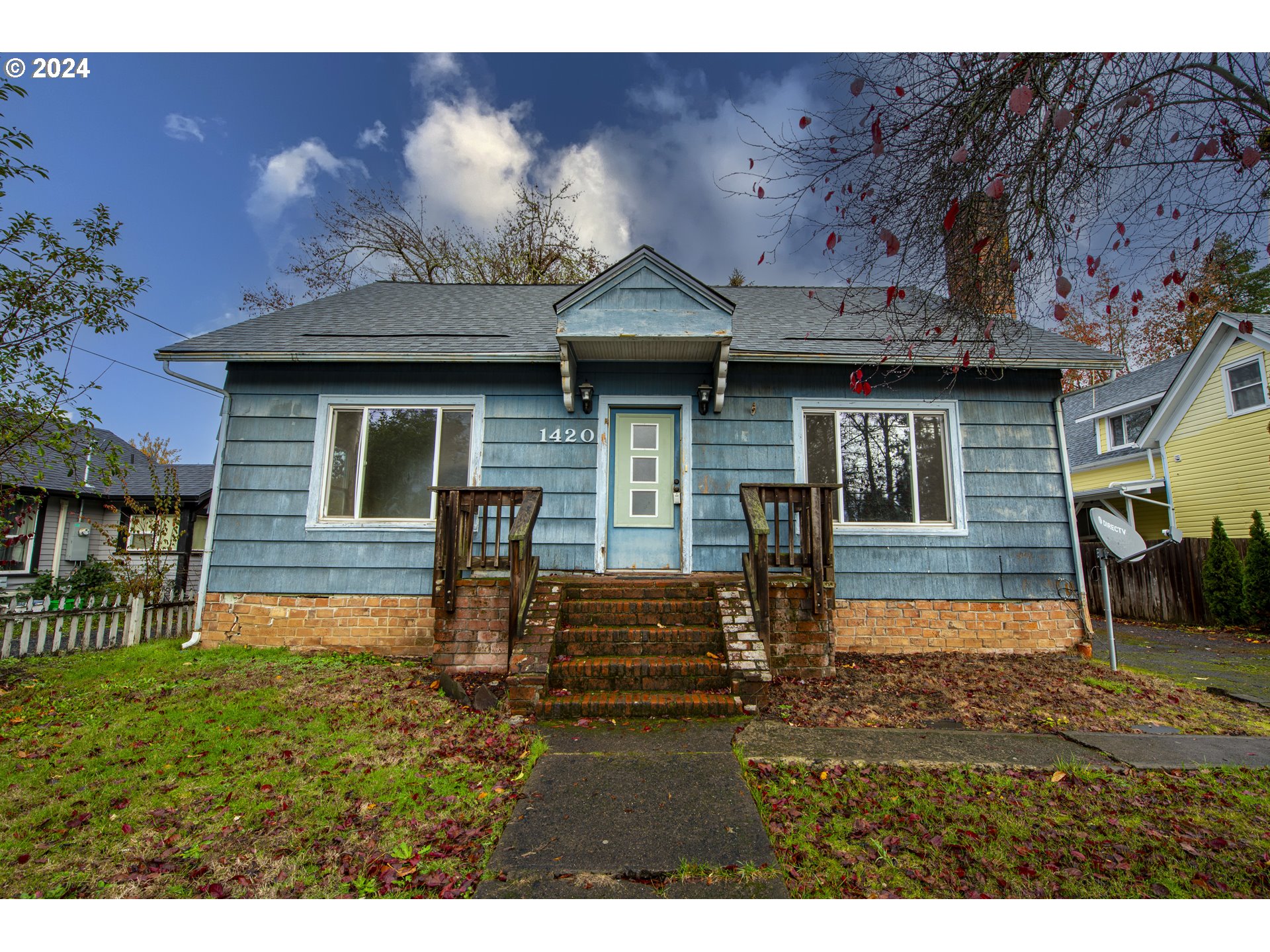 Photo of 1420 MAIN ST Cottage Grove OR 97424