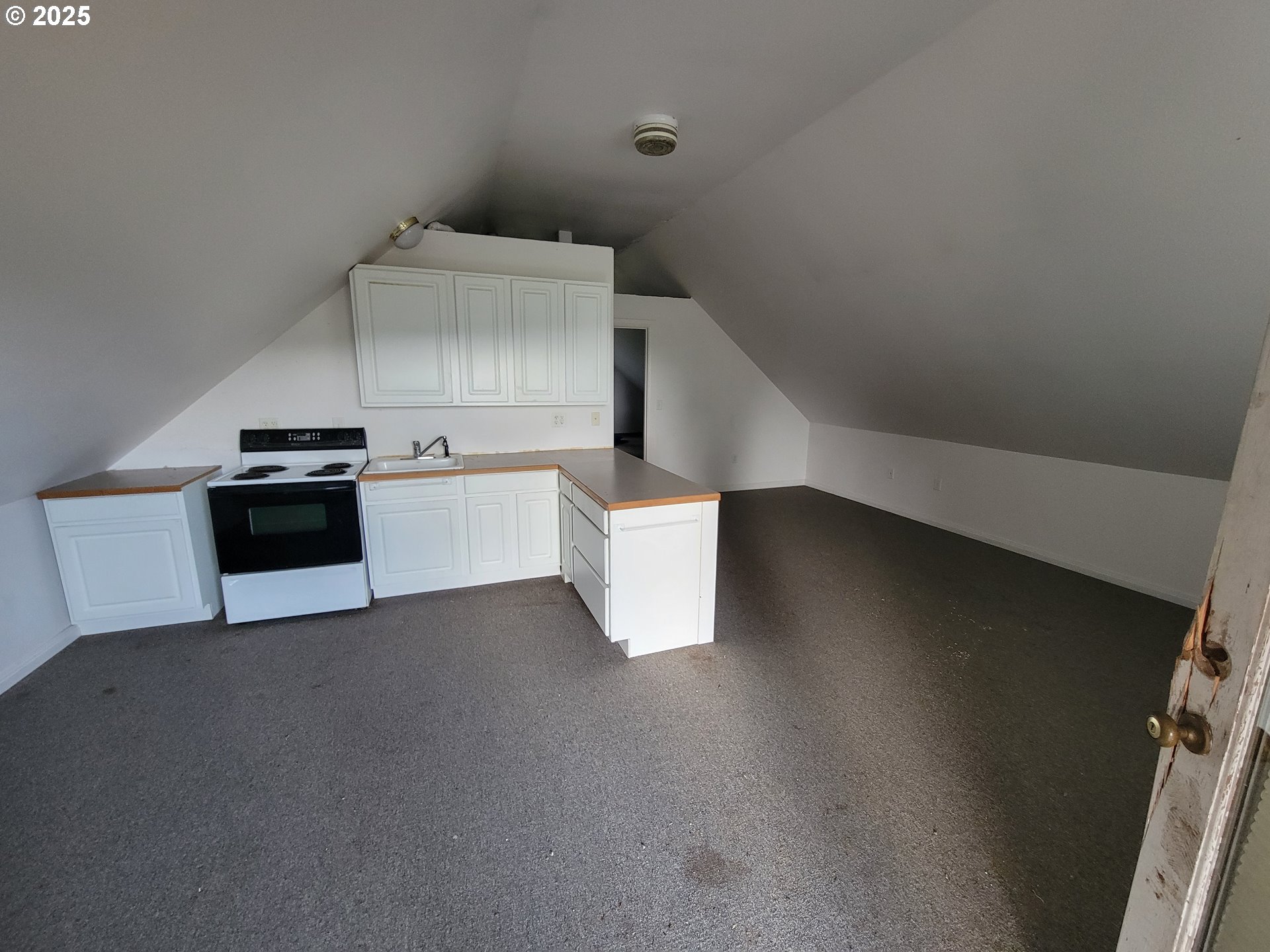 9375 STEEL BRIDGE RD, Sheridan, OR, 97378