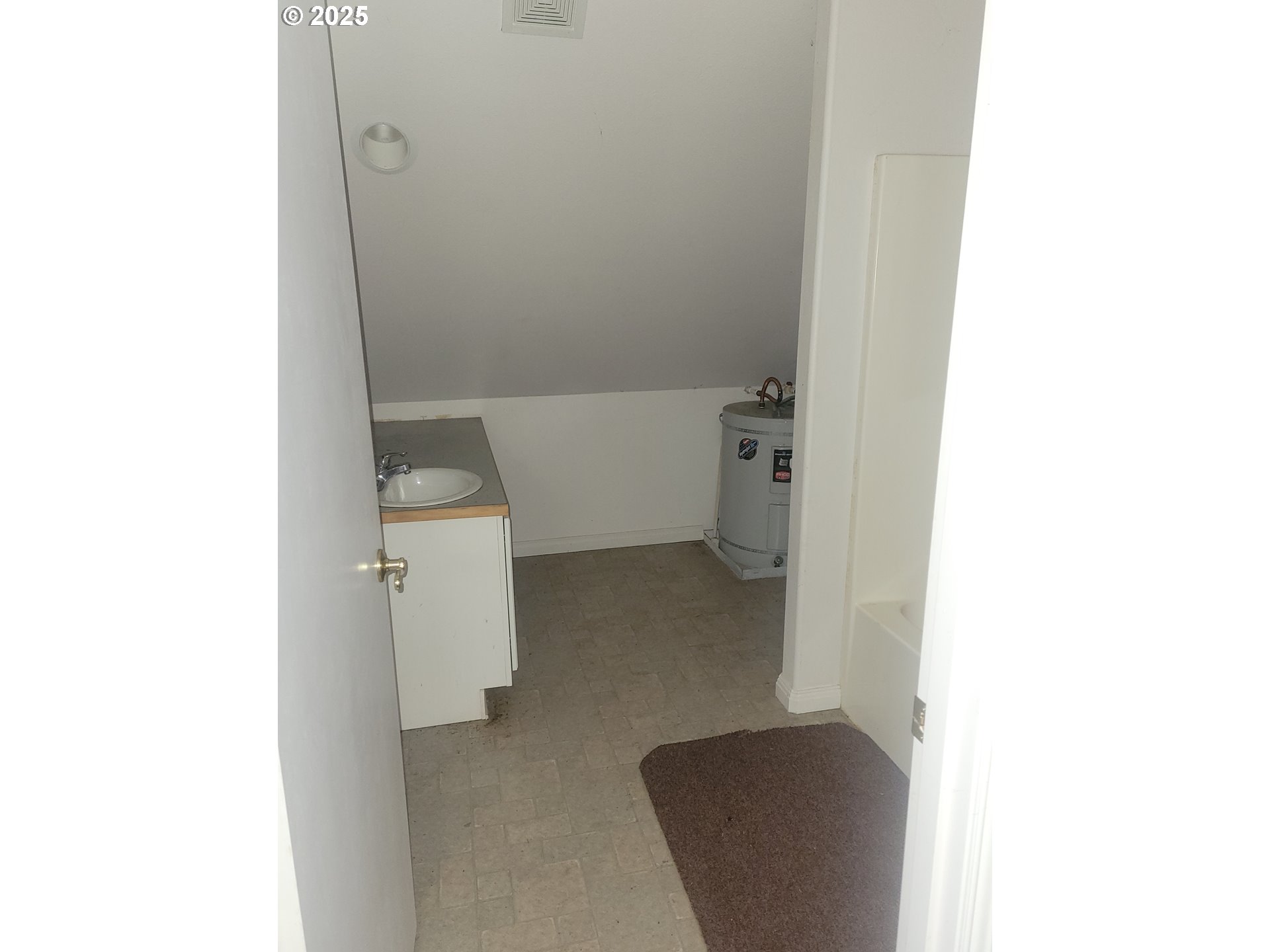 9375 STEEL BRIDGE RD, Sheridan, OR, 97378