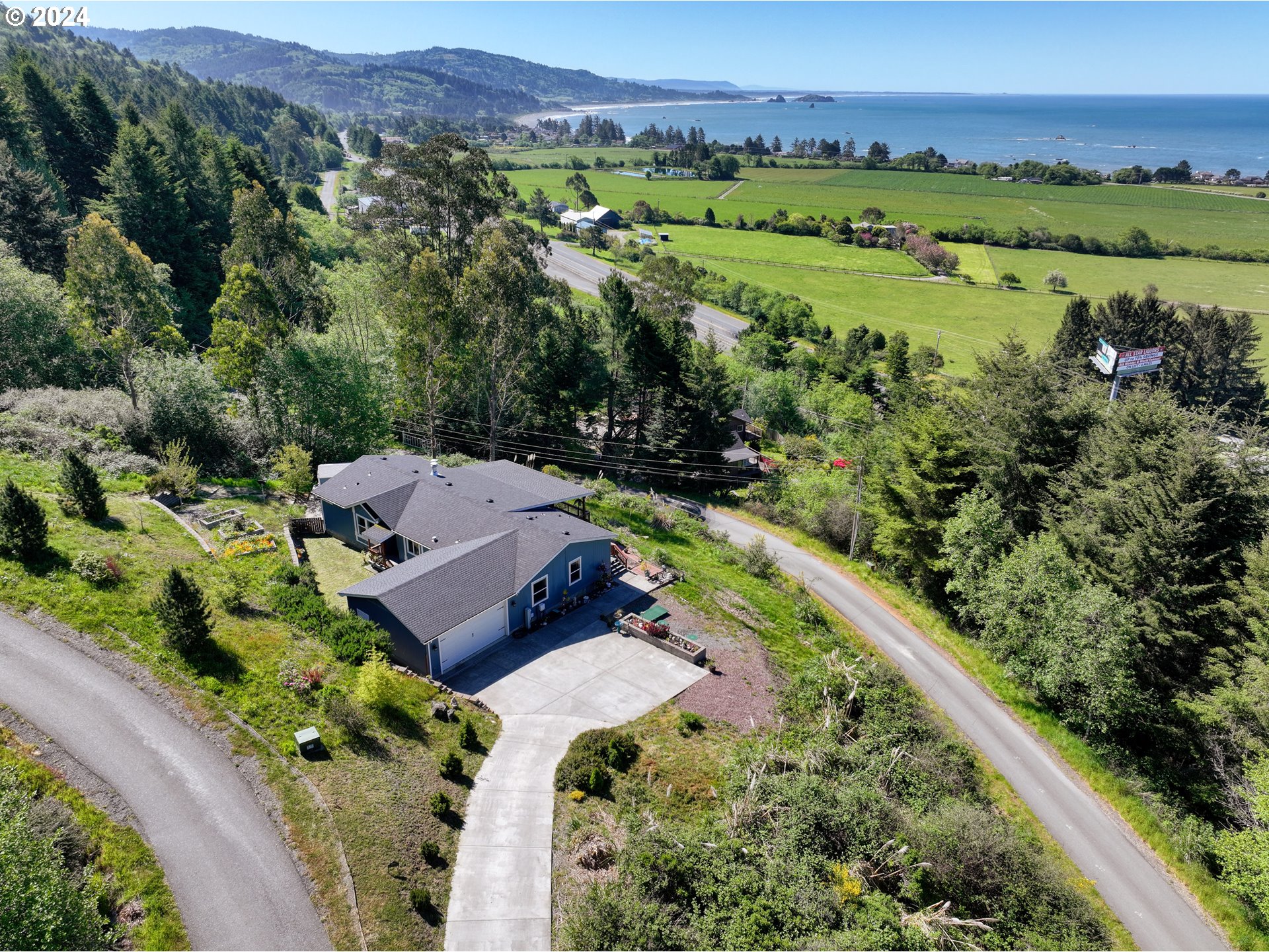Top Bandon Oregon Real Estate Agents Coast Properties Group