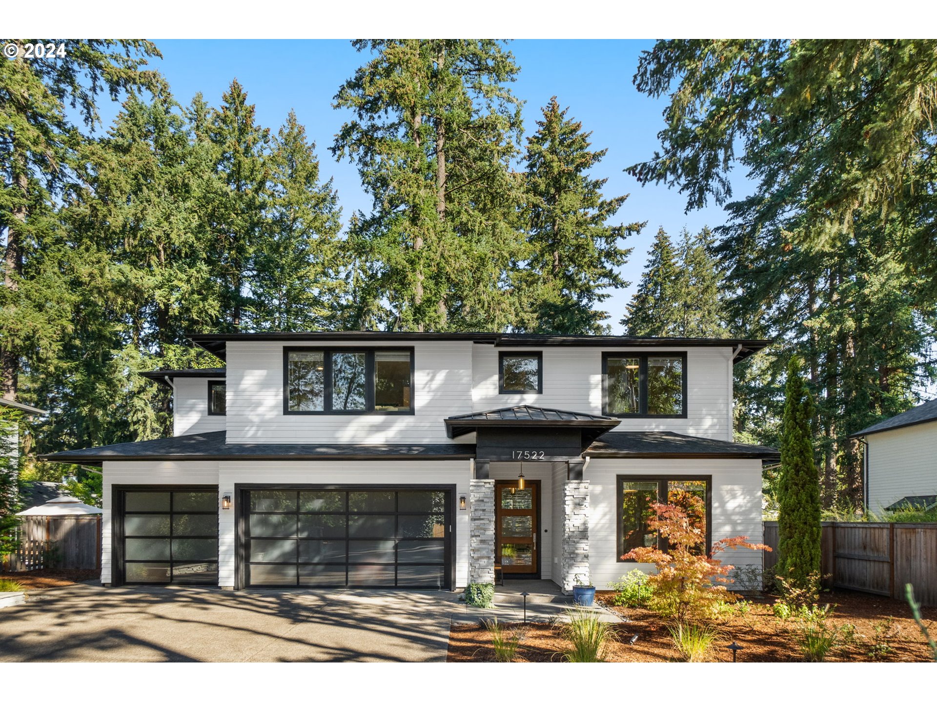 Photo of 17522 BRYANT RD Lake Oswego OR 97035